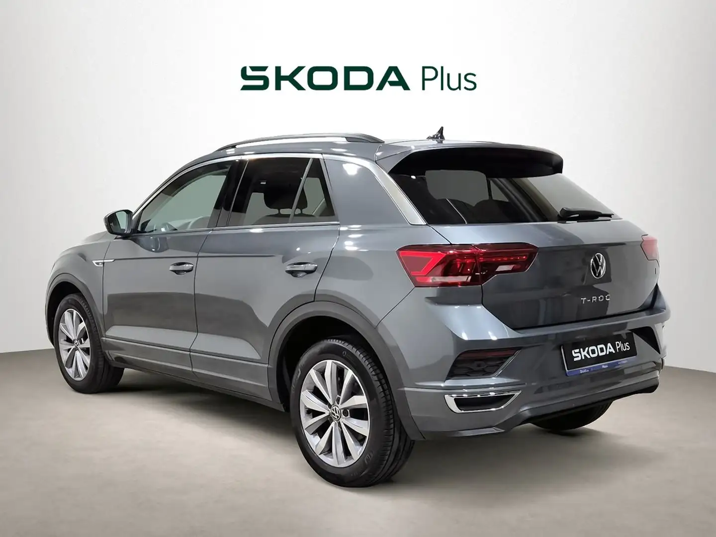 Volkswagen T-Roc 2.0TDI Advance R-Line DSG7 Gris - 2