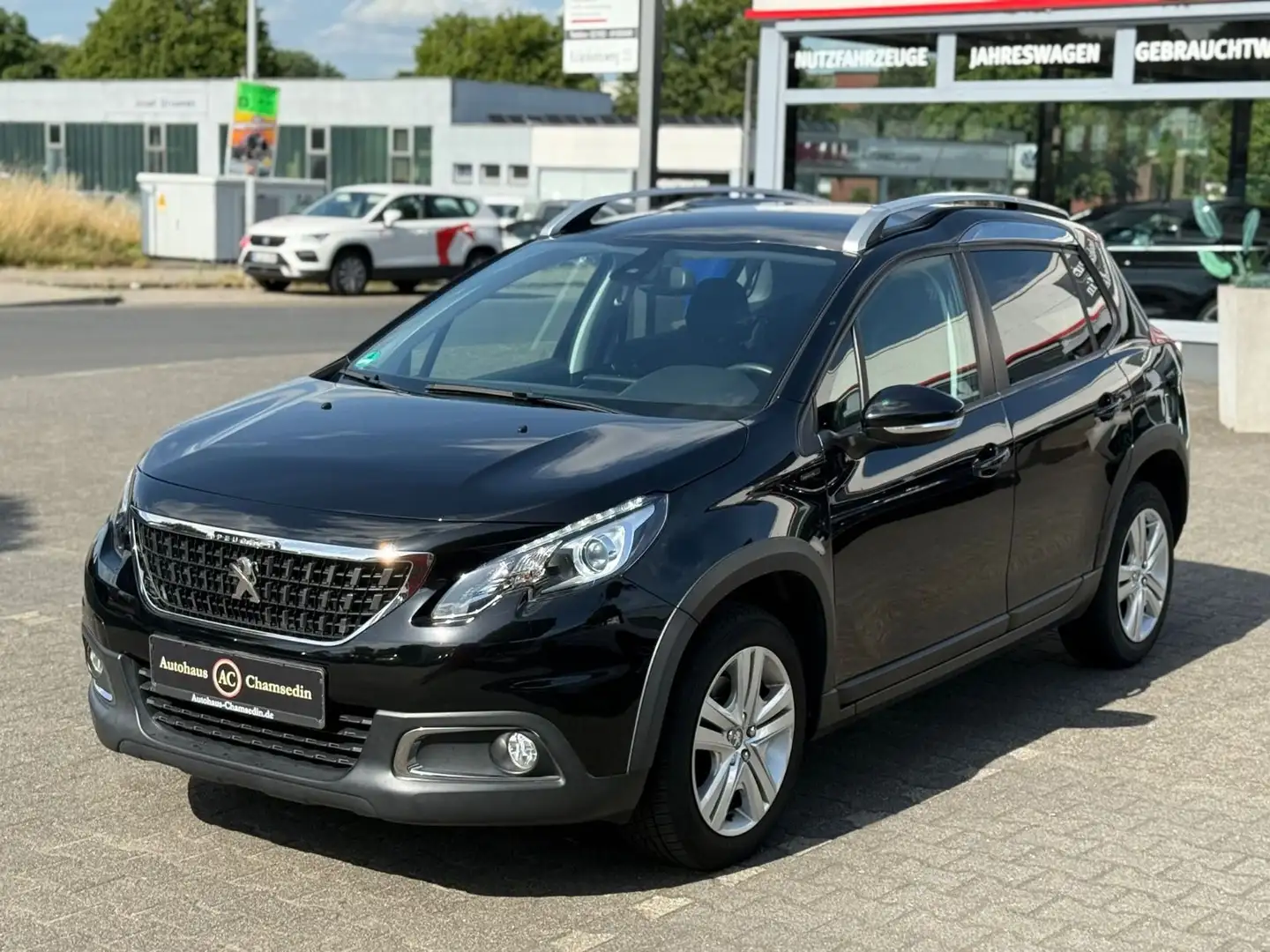 Peugeot 2008 Signature Nero - 2