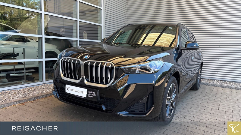 BMW X1 sDrive18i A M-Sport,Pano,AHK,Autom