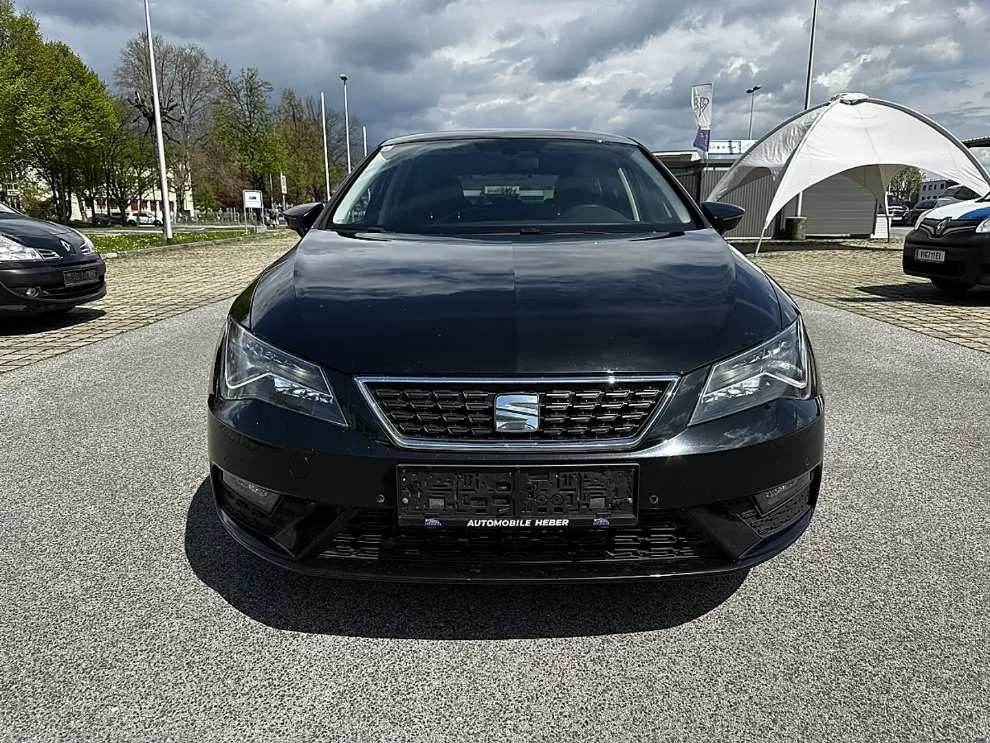 SEAT Leon Style 1,2 TSI LED Klimaautomatik Sitzheizung Pa... Schwarz - 2