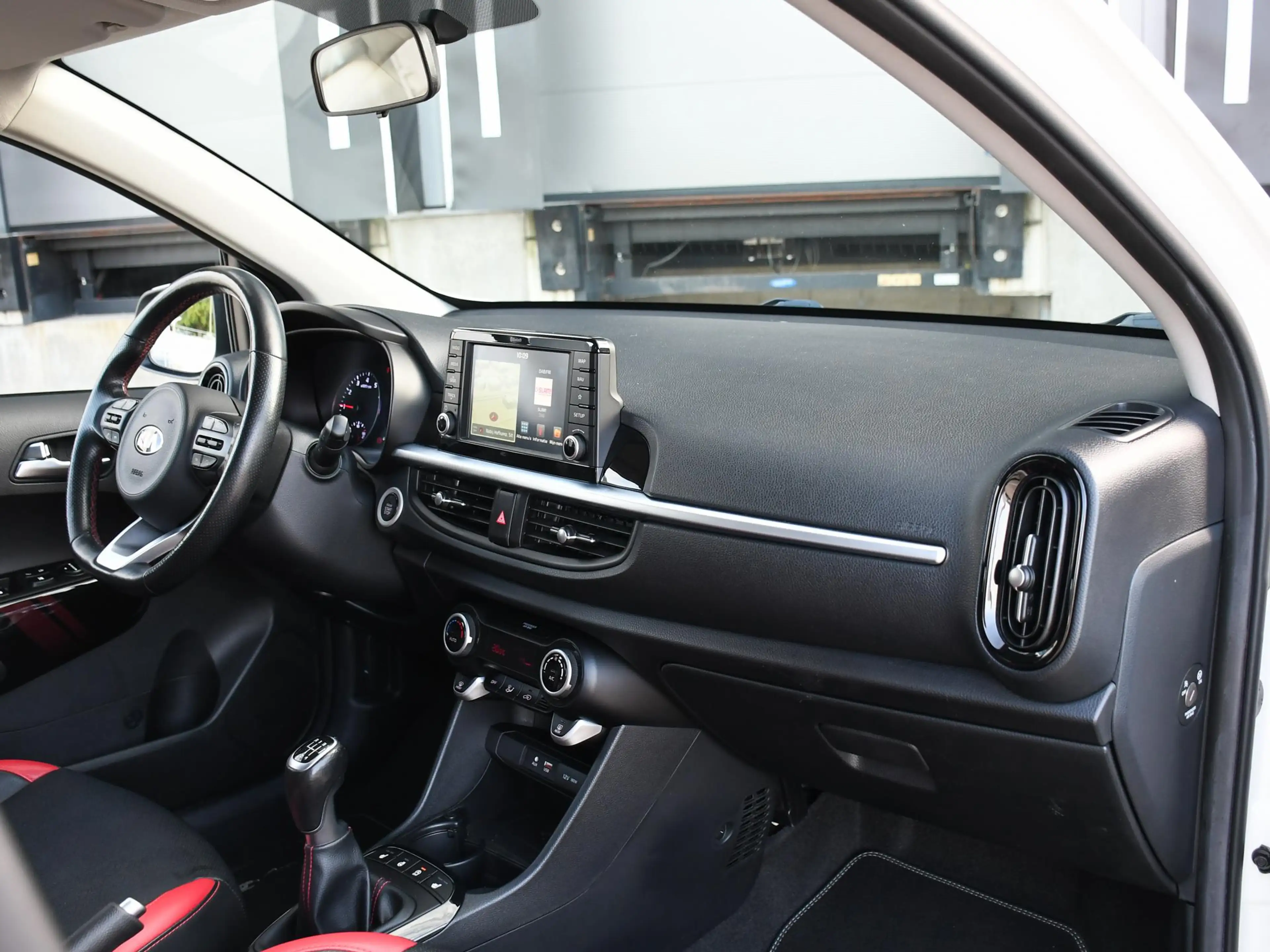 Kia Picanto GT-Line 1.0 T-GDI 100pk 100% KIA ONDERHOUDEN | 16' — photo 8