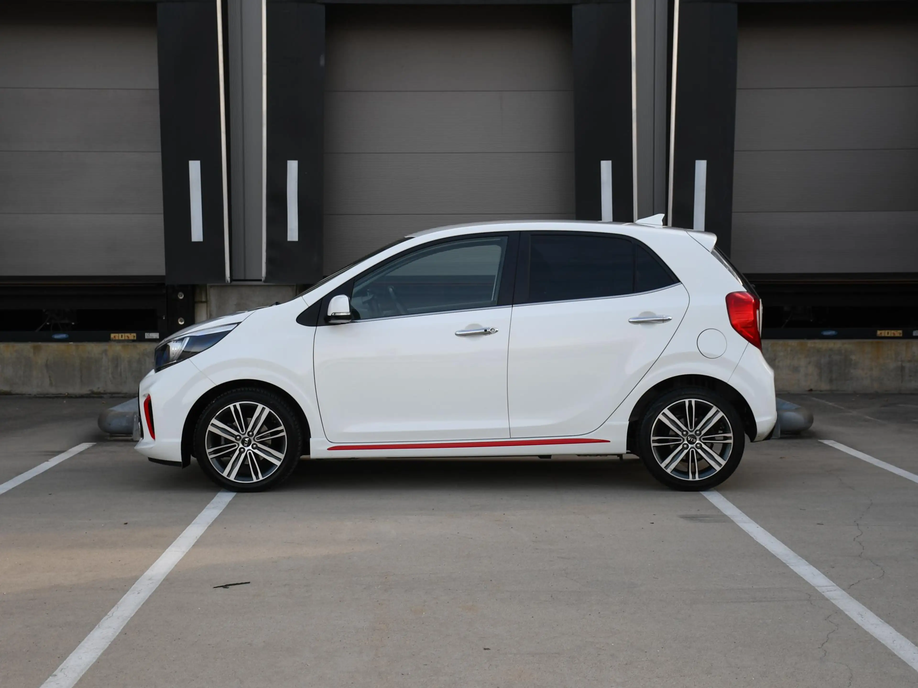 Kia Picanto GT-Line 1.0 T-GDI 100pk 100% KIA ONDERHOUDEN | 16' — photo 3