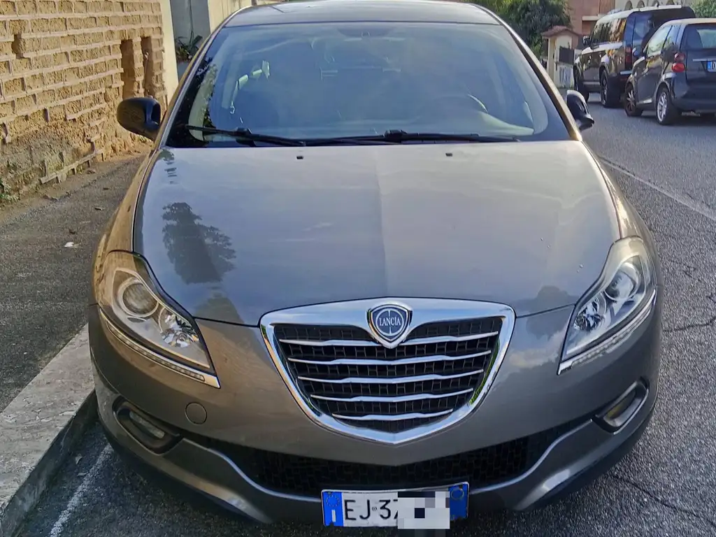 Lancia Delta 2011 из Европы — купить под ключ