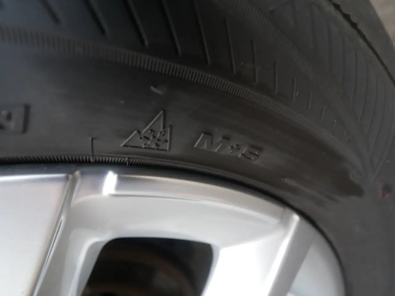 Jeep Avenger ALTITUDE 1.2 T3 100 PS PDC WINTER INFO KOMFORT ALL 38