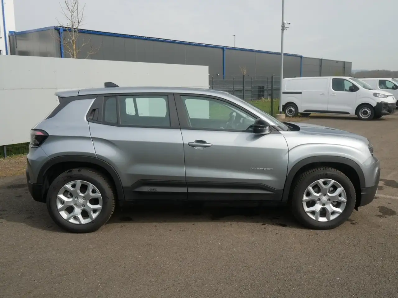 Jeep Avenger ALTITUDE 1.2 T3 100 PS PDC WINTER INFO KOMFORT ALL 2