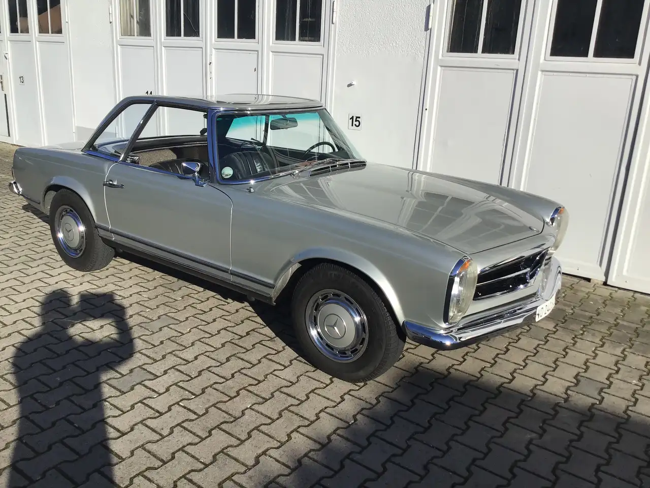 Mercedes-Benz 280SL Pagode, Erstauslieferung Schweiz, foto 4