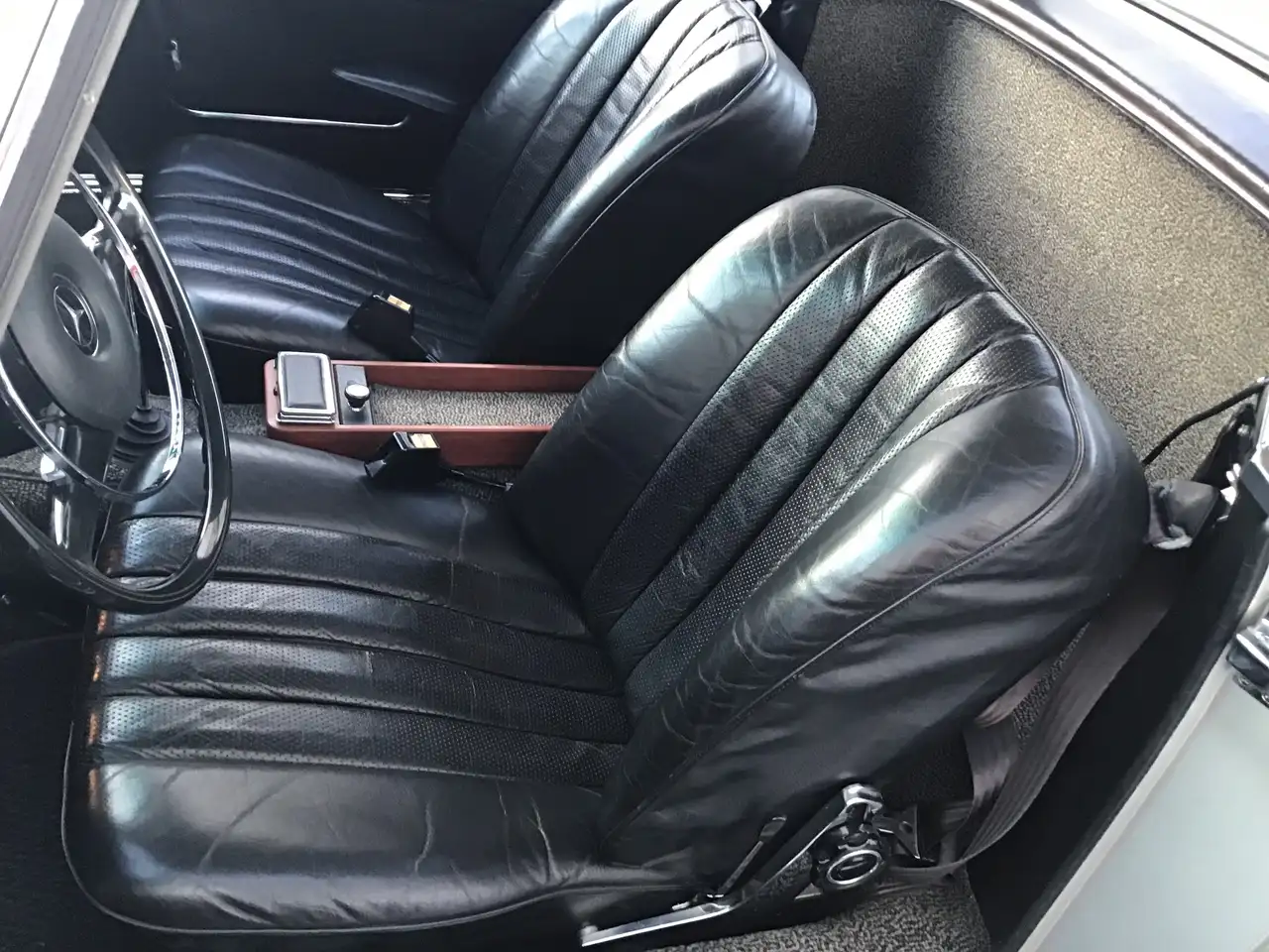 Mercedes-Benz 280SL Pagode, Erstauslieferung Schweiz, foto 7