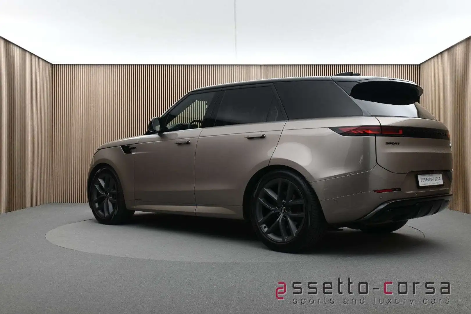 Land Rover Range Rover Sport D350 Autobiography*Pano*SV Oro - 2