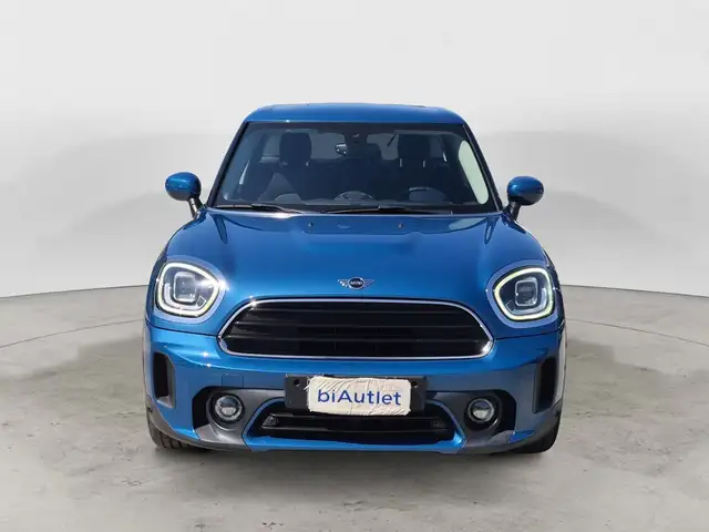 Mini Cooper Cooper view 2