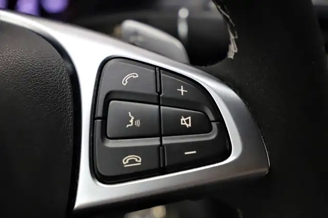 Mercedes-Benz C Class view 15