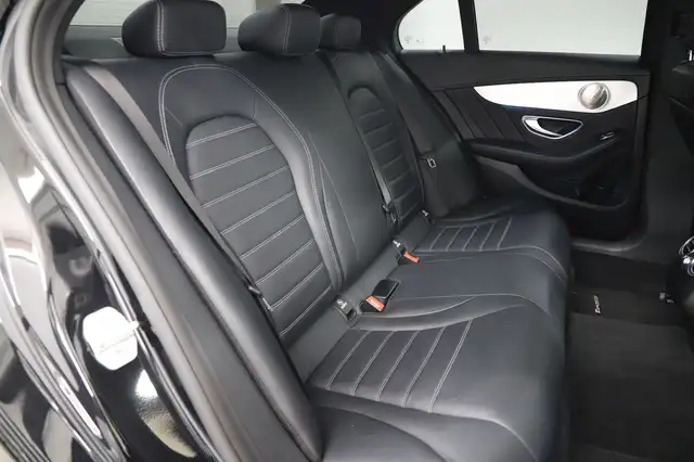 Mercedes-Benz C Class view 9