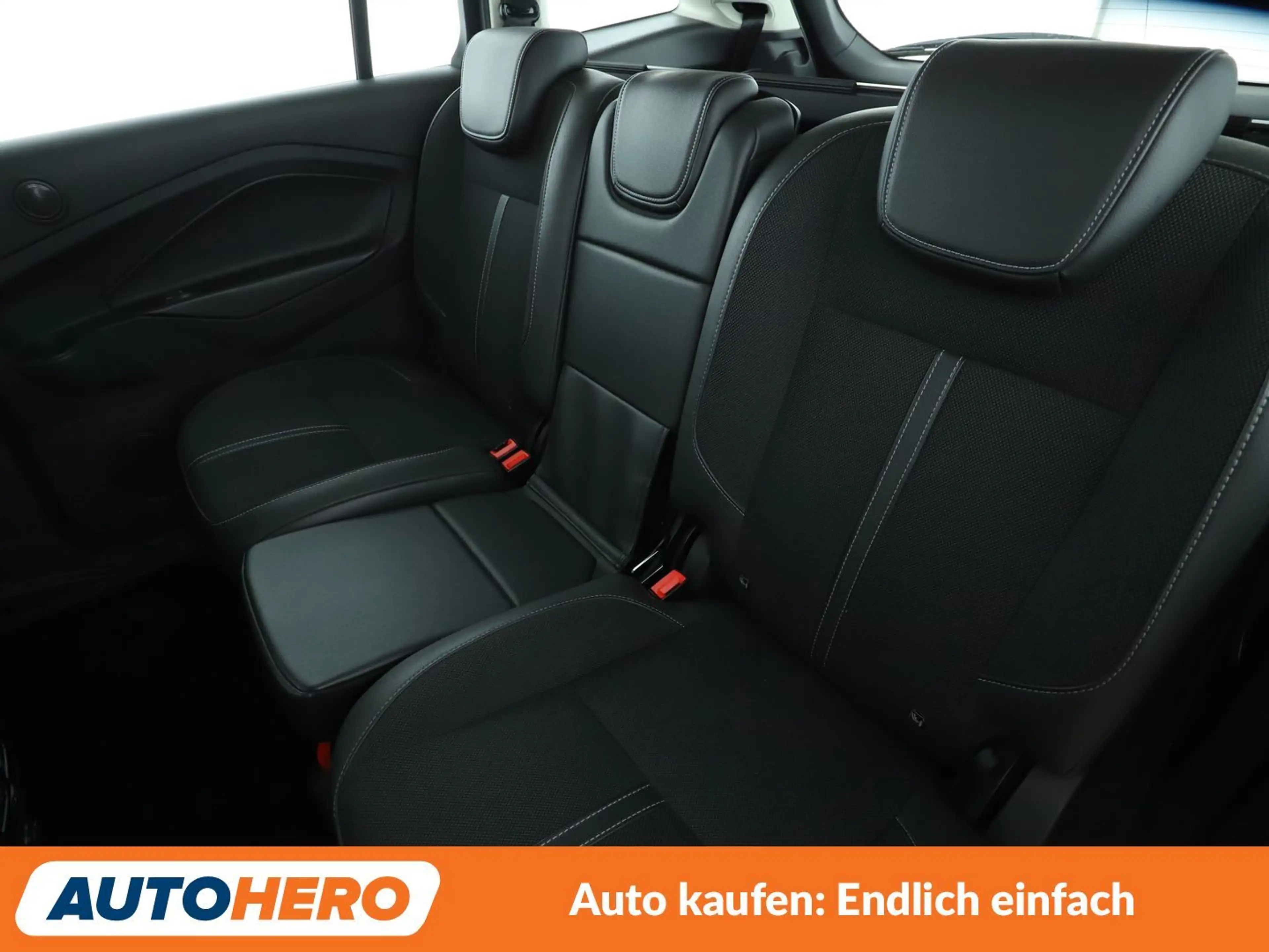 Ford Grand C-Max 1.5 EcoBoost Titanium*NAV*TEMPO*CAM*PDC*SHZ* — photo 14