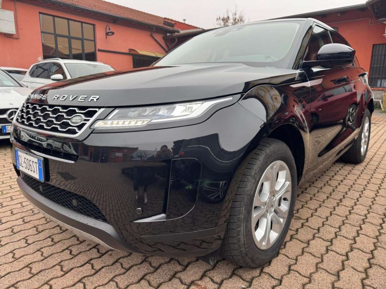 Land Rover Range Rover Evoque 2.0D I4 163 CV AWD Auto R-Dynamic S(AUTOCARRO)