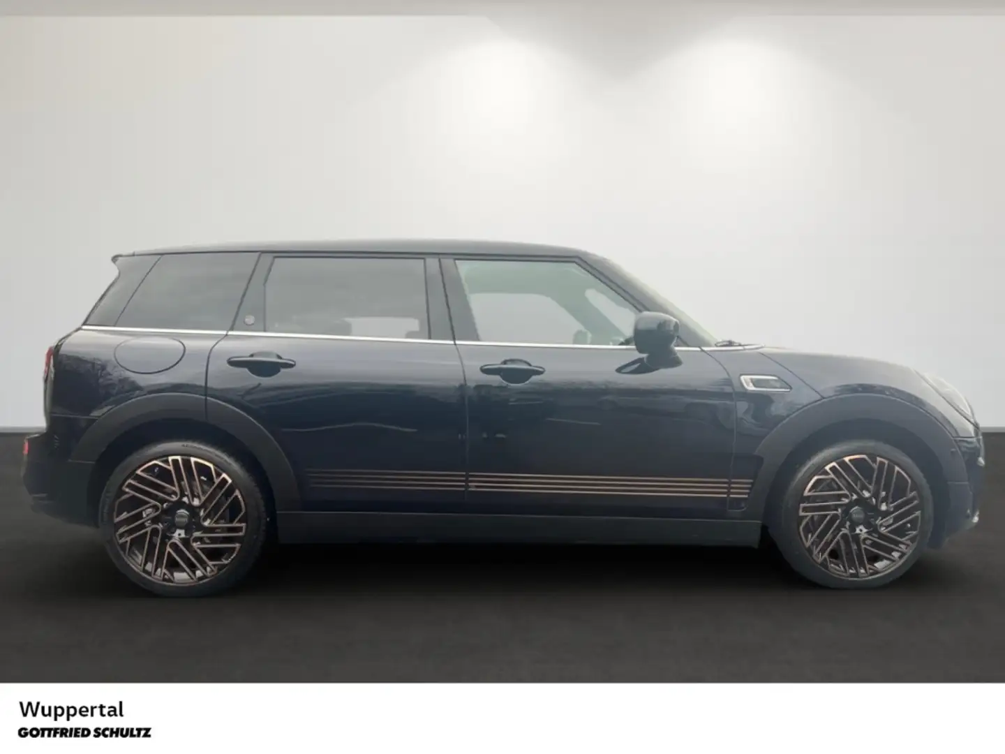 MINI Cooper S Clubman 2.0 NAVI PANO KAM LED SHZ PDC LM Schwarz - 2