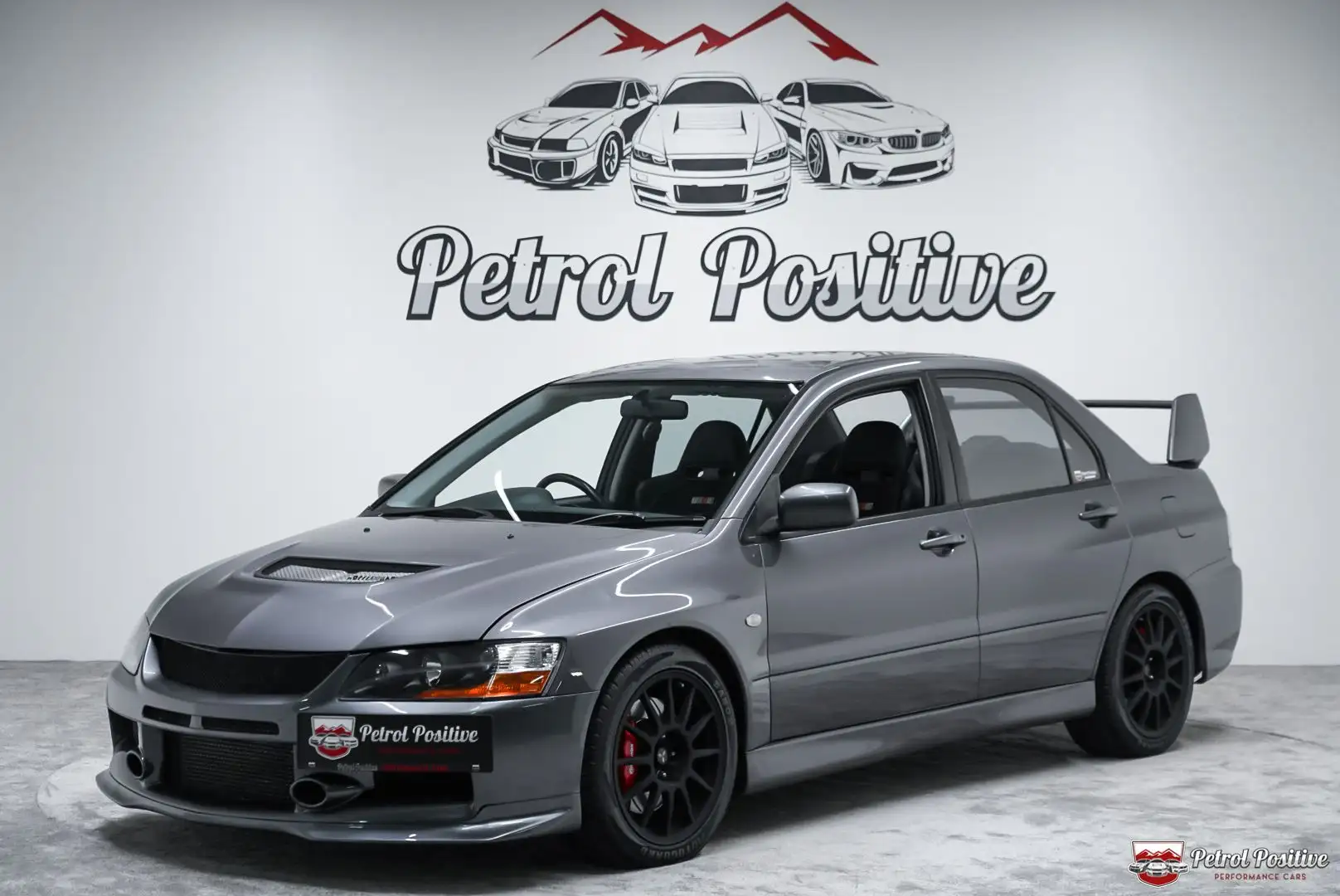 Mitsubishi Lancer Evolution VIII MR FQ340 Gris - 2