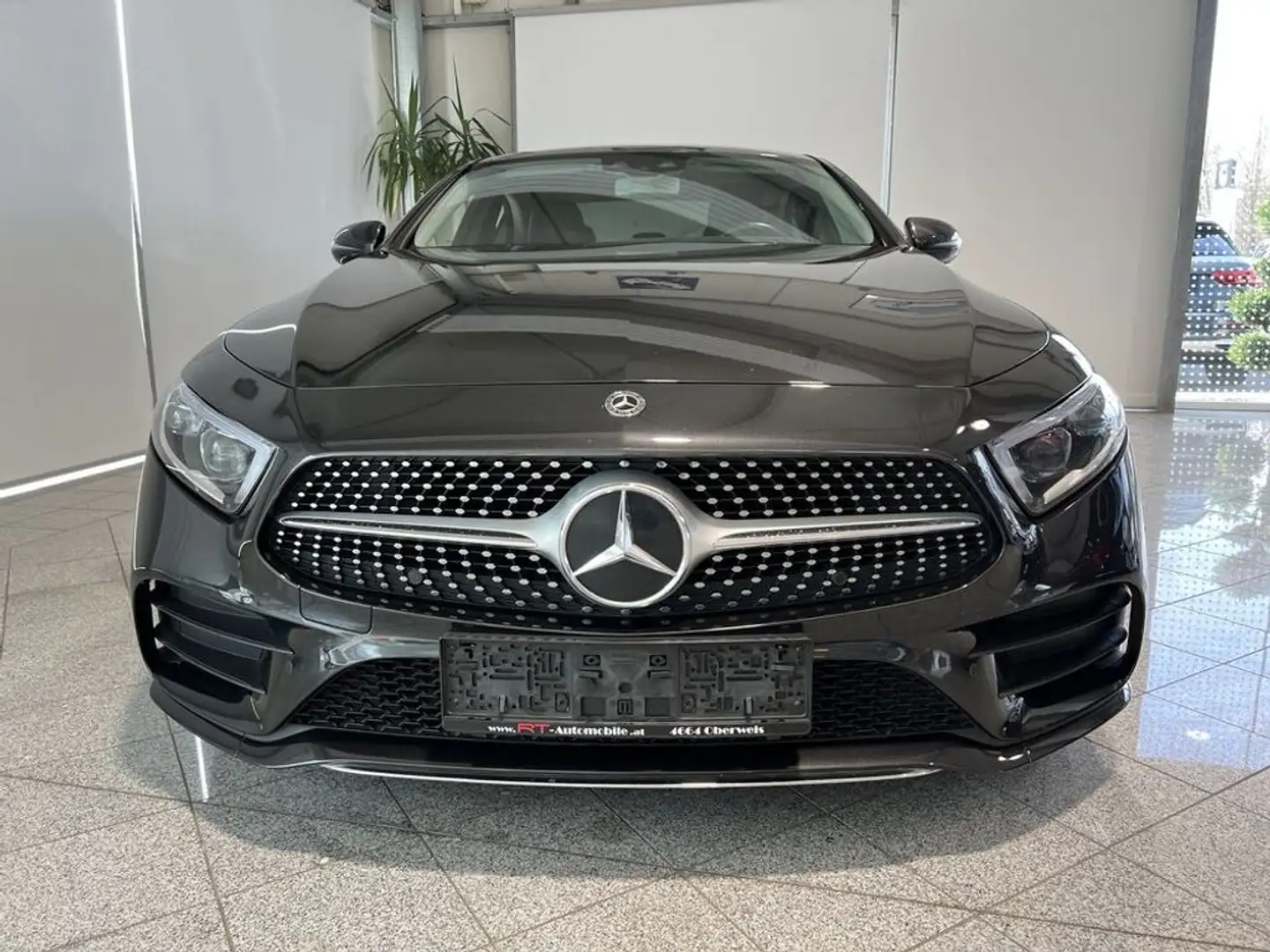 Mercedes-Benz CLS 450 4Matic AMG Line ''Airmatic-LED'' Gris - 2
