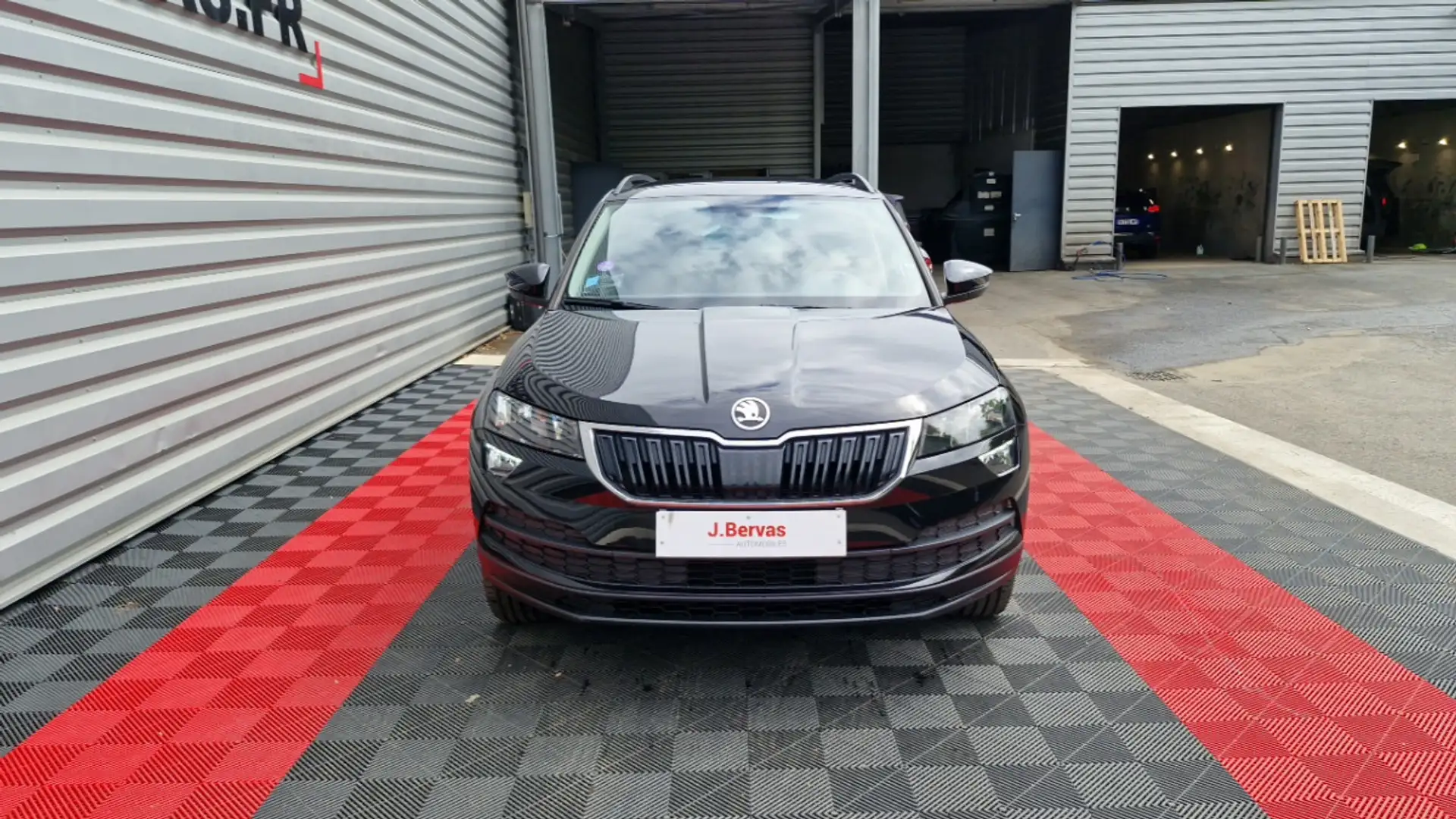 Skoda Karoq 1.0 TSI 116 CH AMBITION Noir - 2