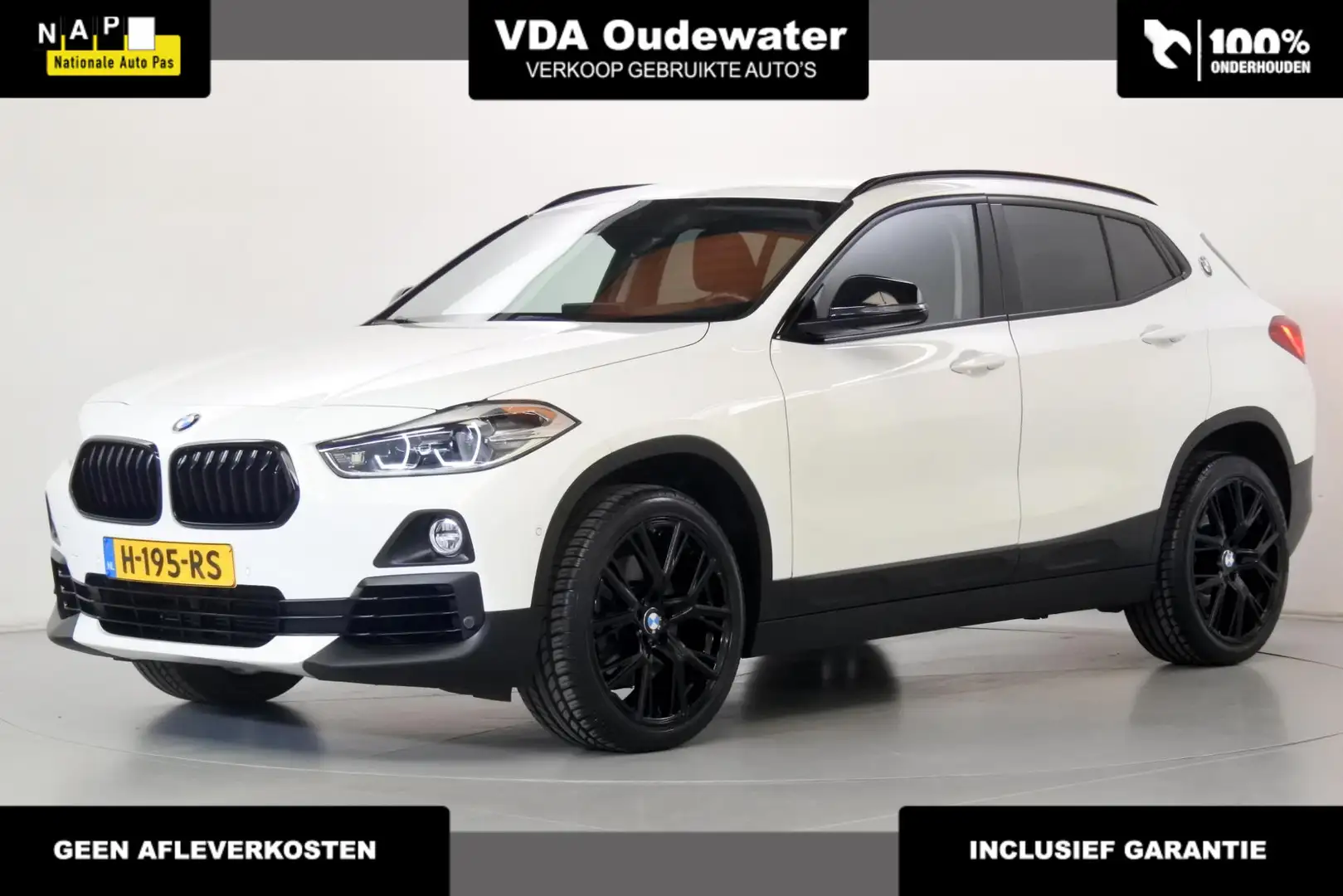 BMW X2 sDrive20i 192pk Exe Edition Trekhaak 19" Blanc - 1