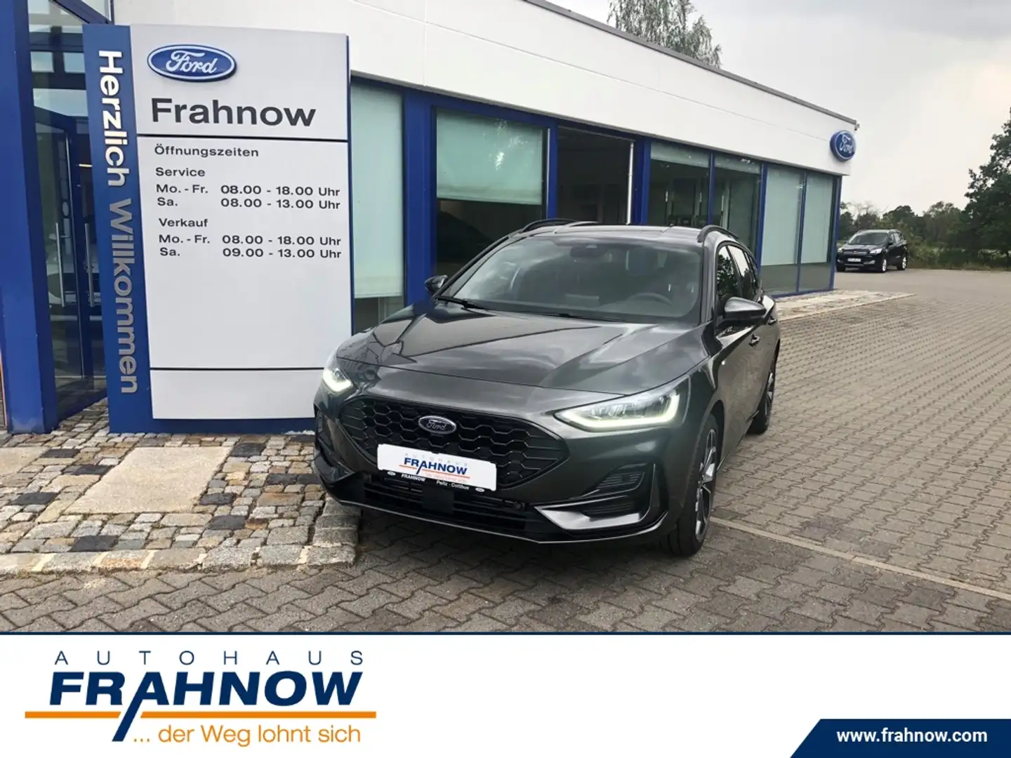 Ford Focus 1.0 EcoBoost MHEV Turnier ST-Line LED Keyless ACC Grau - 1