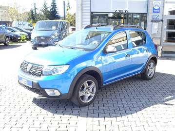 Stepway TCe 90 Prestige Kamera AHK Klimaauto PDC h