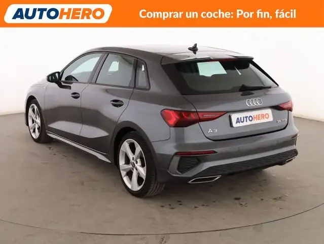 Audi A3 view 4