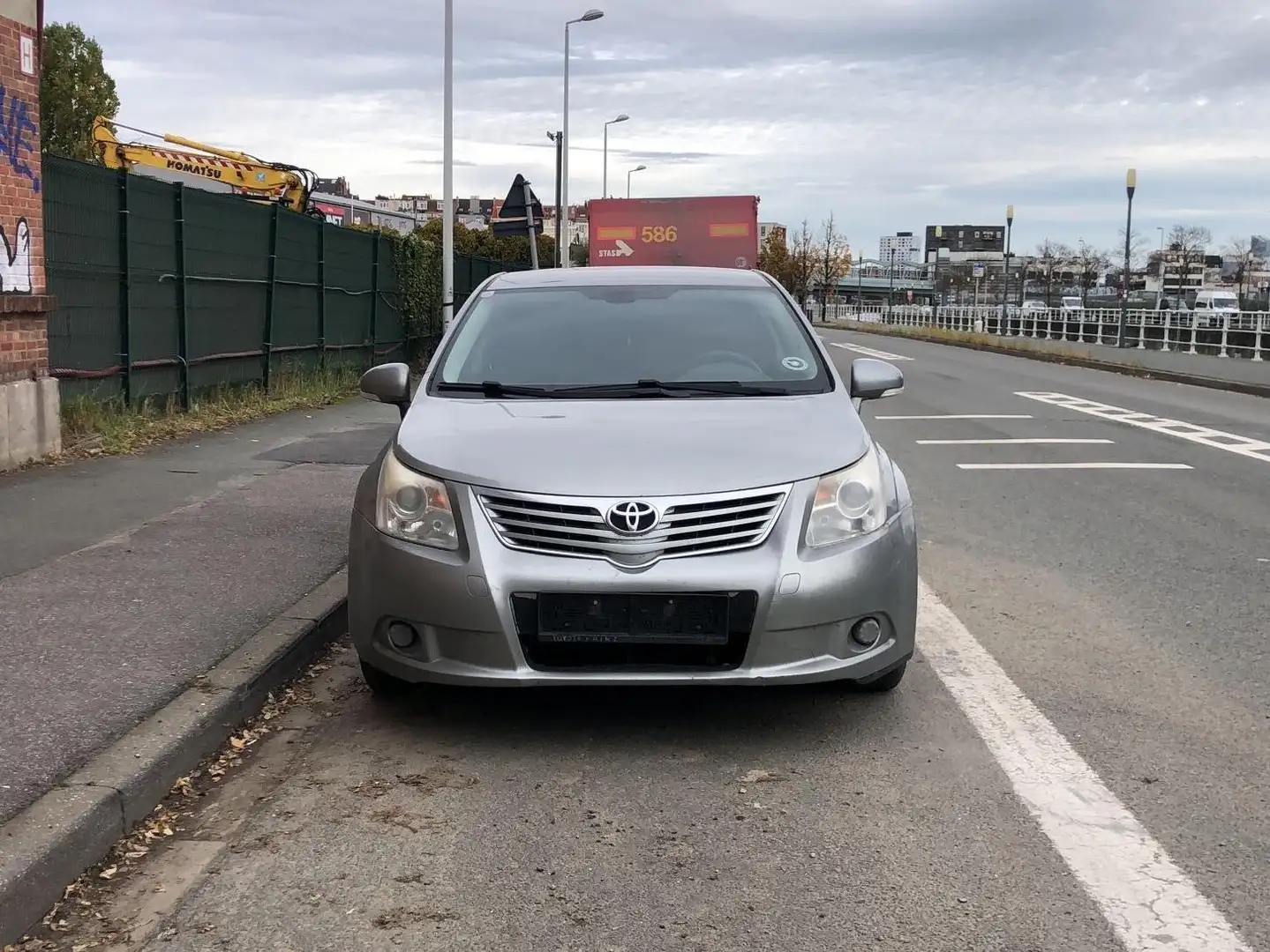 Toyota Avensis Avensis 1.8 sol full - 2