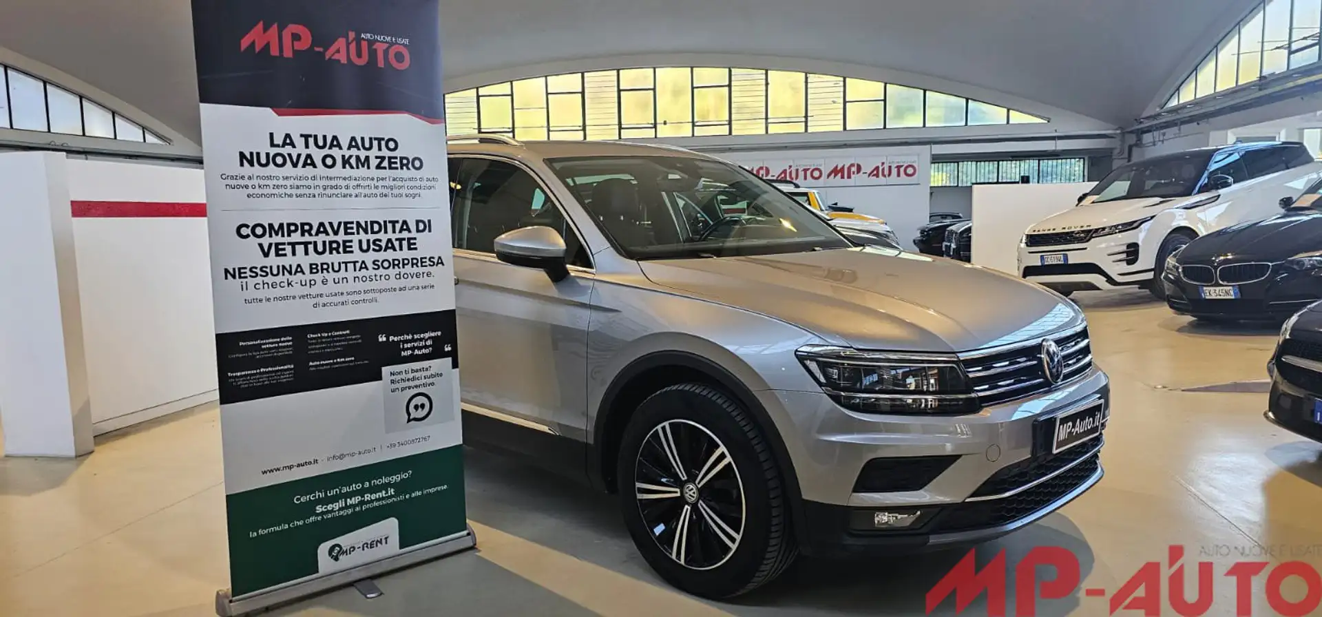 Volkswagen Tiguan Tiguan 2.0 TDI SCR DSG 4MOTION Advanced BMT UNICO Grau - 1
