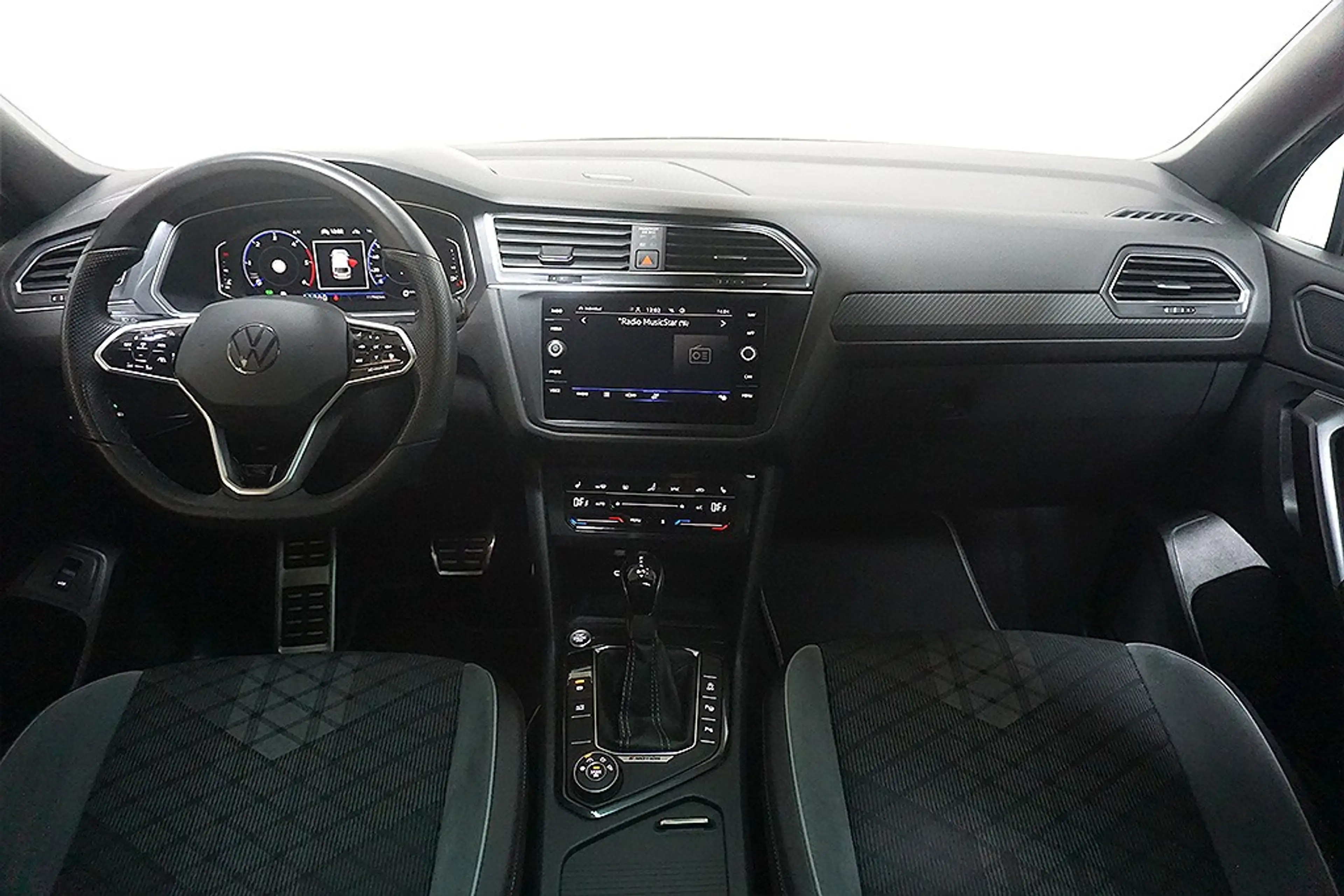 Volkswagen Tiguan Allspace 2.0TDI DSG R-Line 4M 7-Sitz VOLL — photo 12