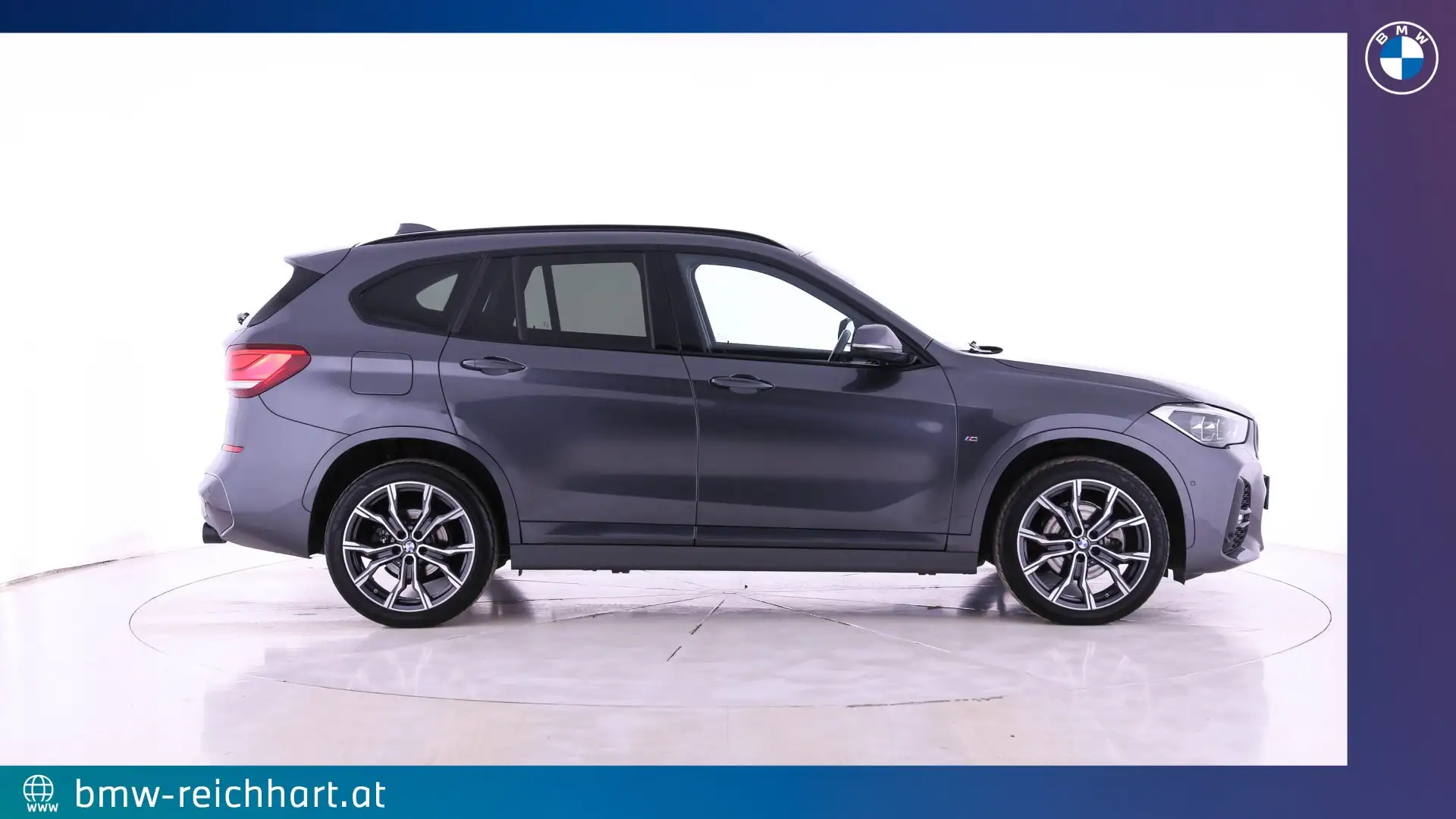 BMW X1 sDrive18d Grau - 2