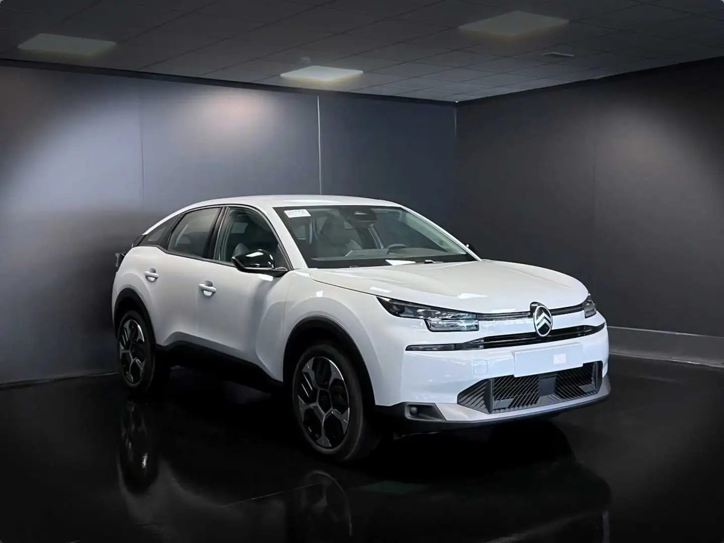 Citroen C4 1.2 hybrid Plus 136cv e-dcs6 Bianco - 2