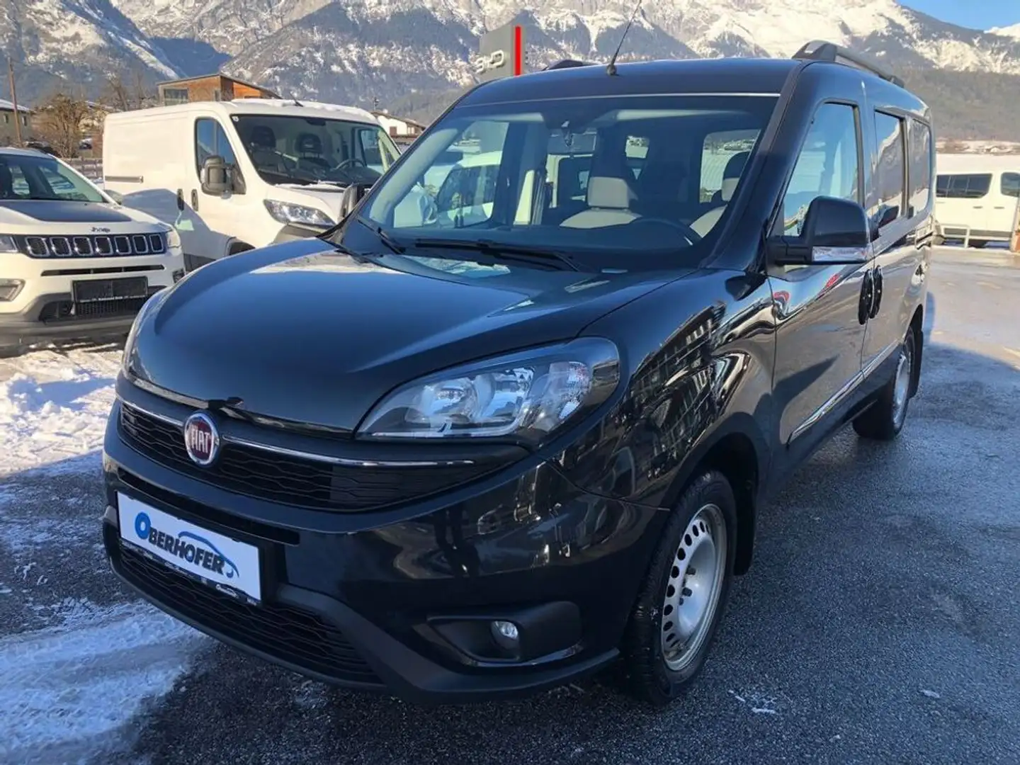 Fiat Doblo Lounge Natural Power Zwart - 2