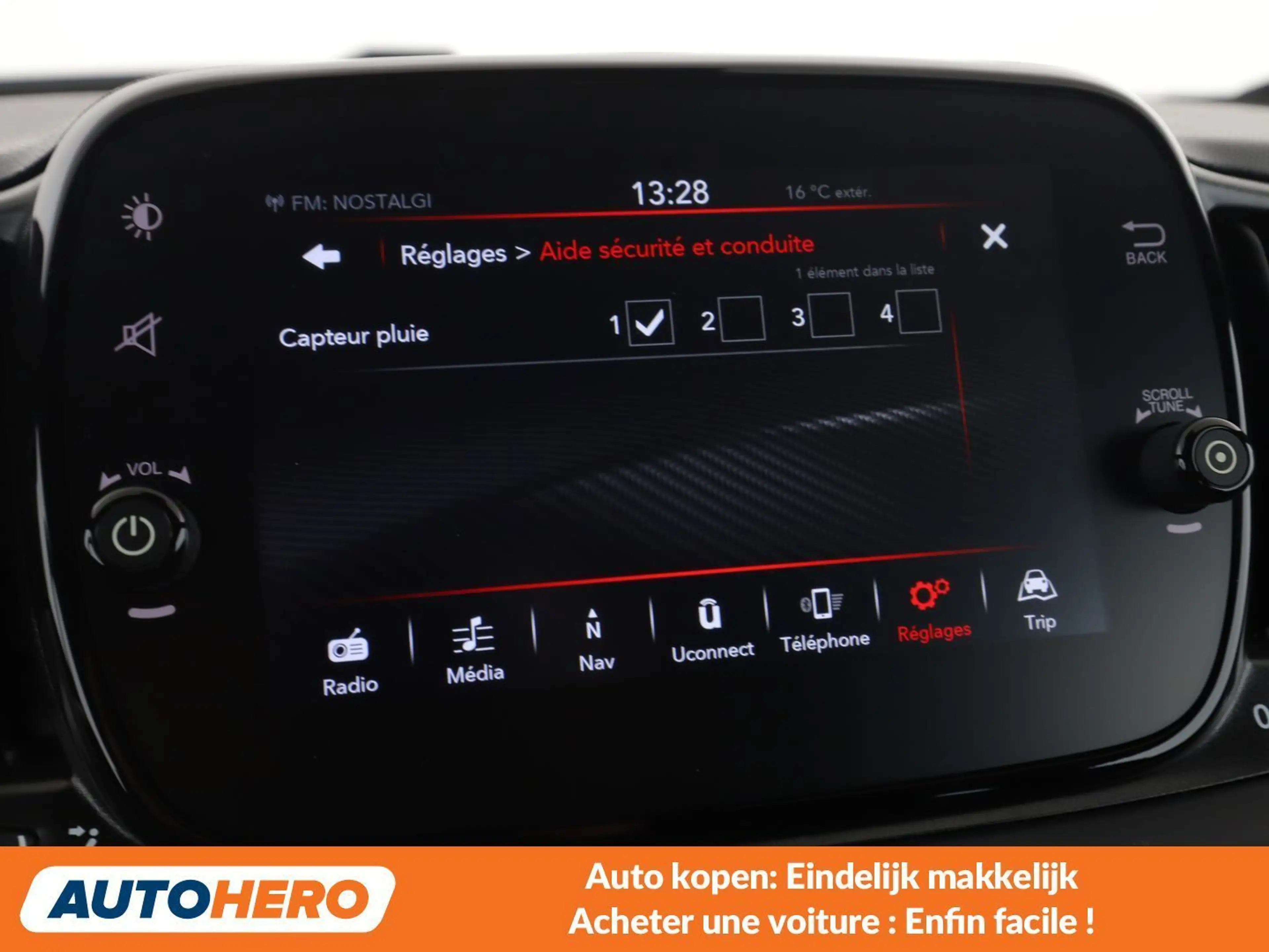 Abarth 695 1.4 Turbo — photo 10