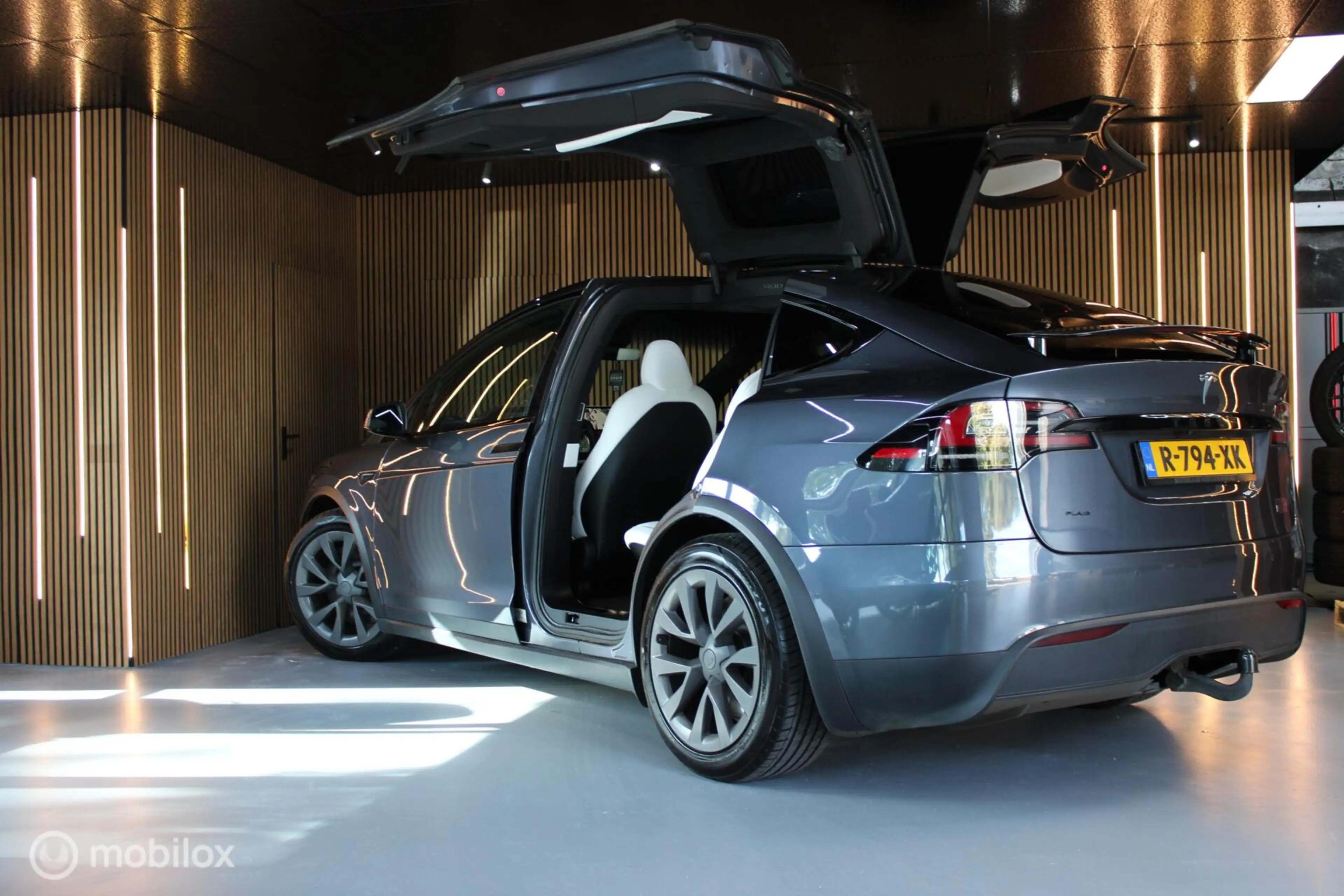 Tesla Model X Plaid 1020PK Long Range 6p. BTW | Full option! — photo 10