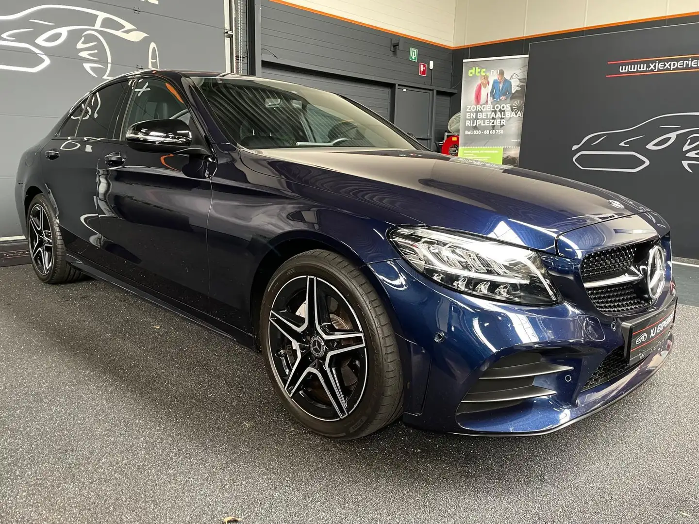 Mercedes-Benz C-klasse Business Solution AMG NIGHT LEER LED FACE Bleu - 2