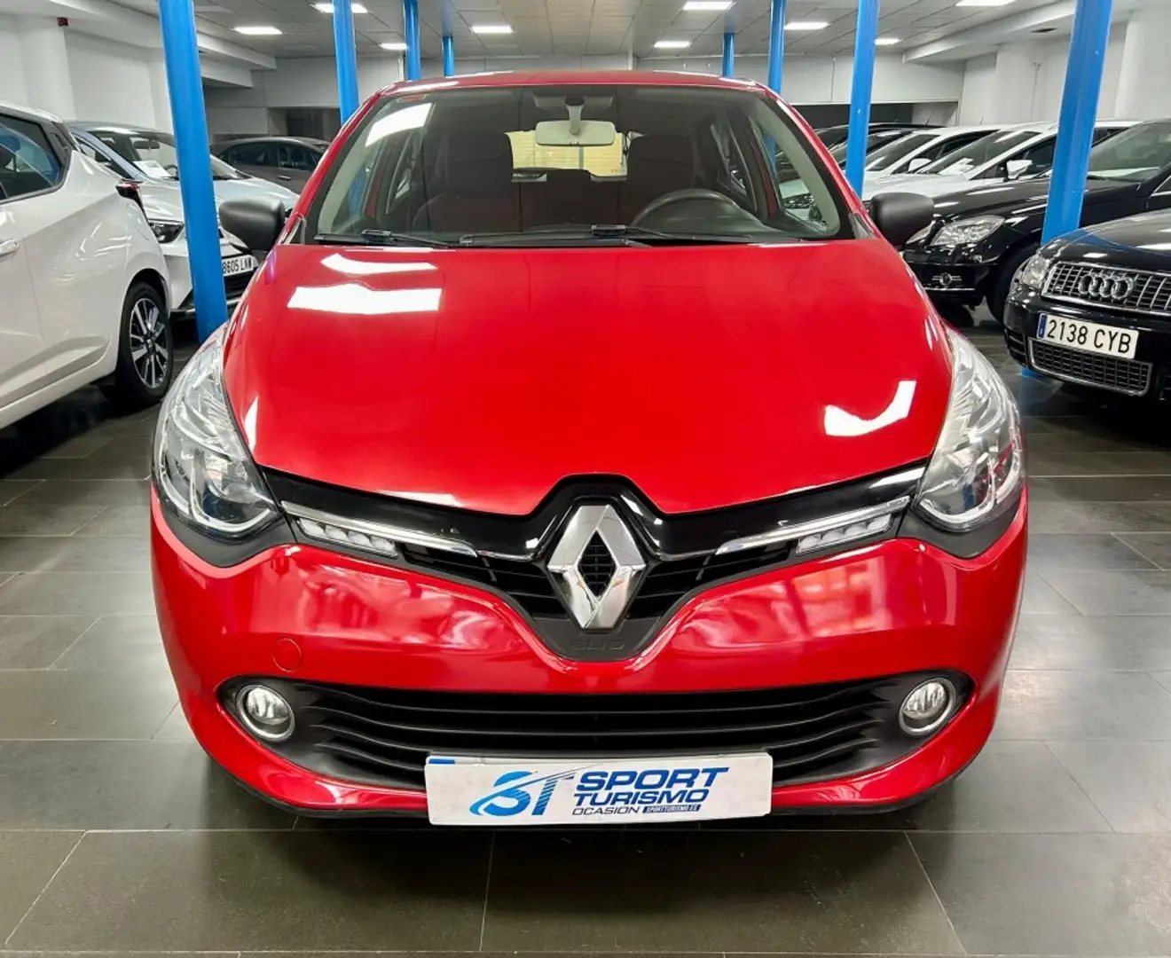 Renault Clio 1.2 Expression Rojo - 2