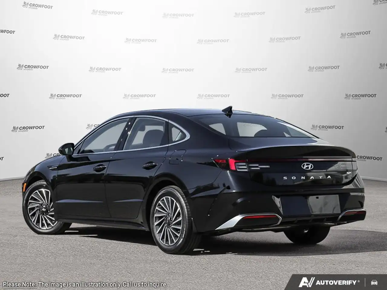 Hyundai SONATA снимка Hyundai SONATA