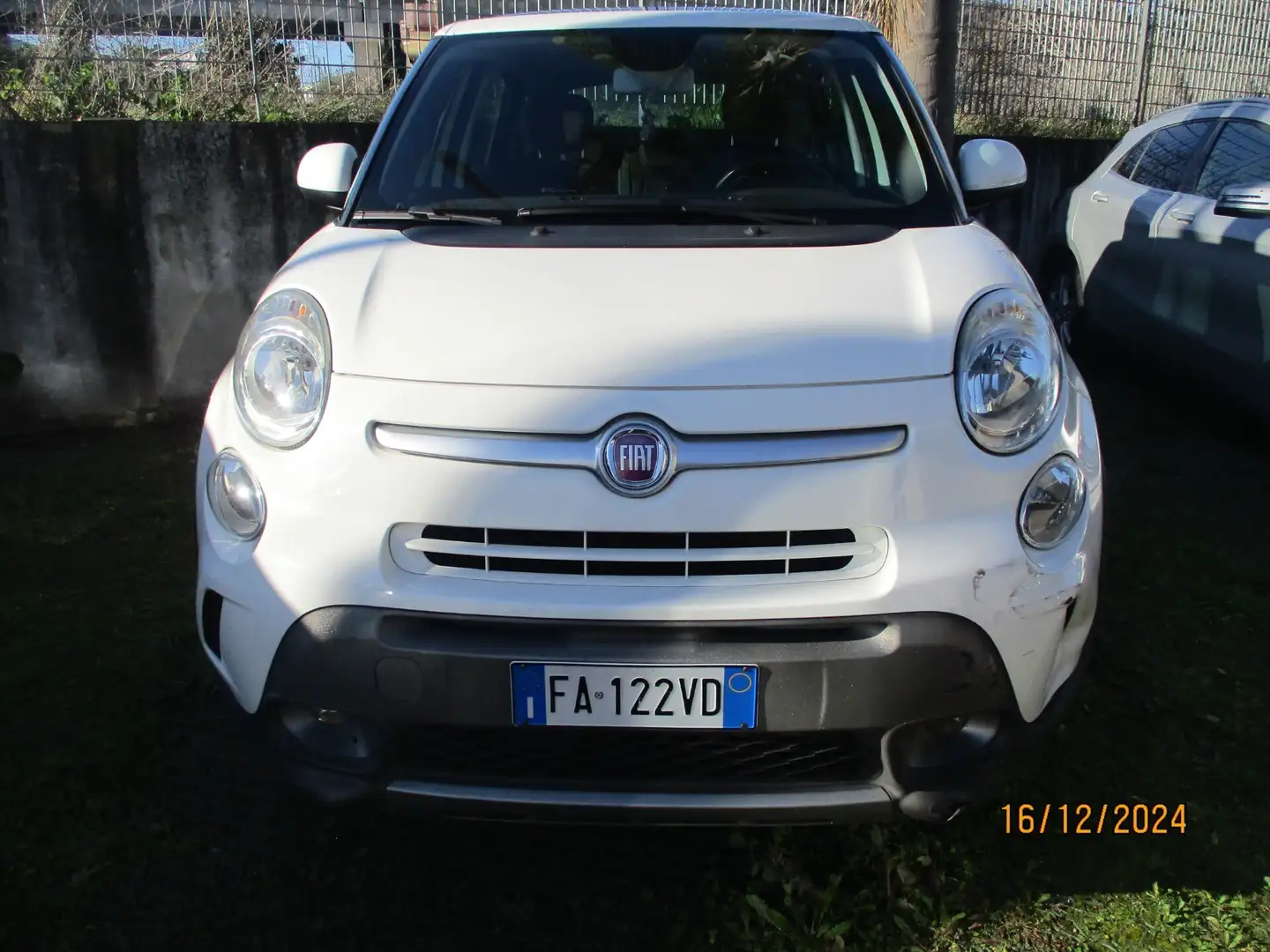Fiat 500L 1.3 Multijet 95 CV Trekking Blanco - 1