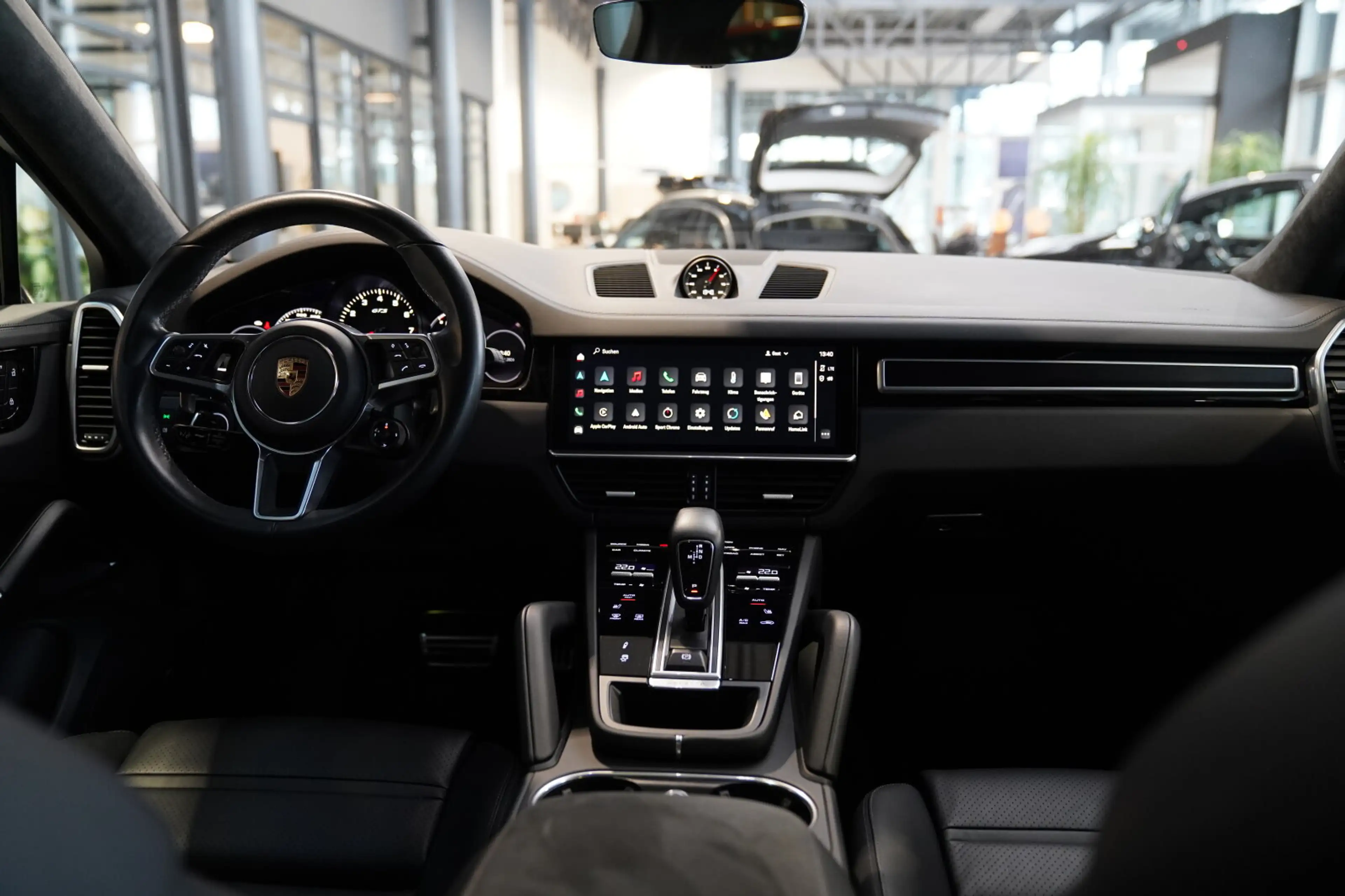 Porsche Cayenne Cayenne Coupe GTS kreide Sport Classic Pano AHK — photo 12