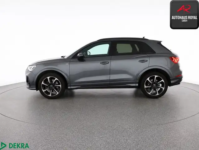 Audi Q3 view 2