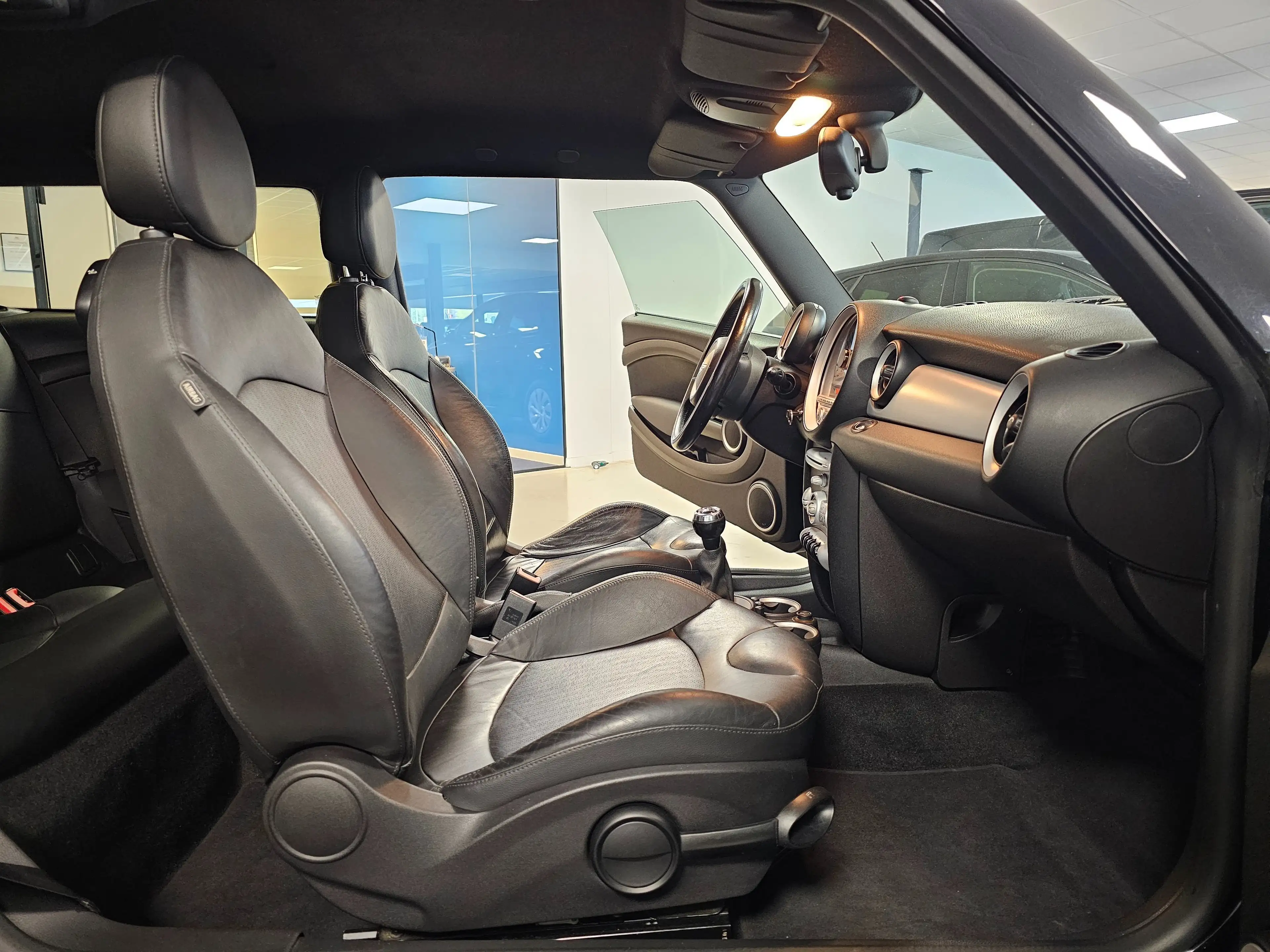 MINI Cooper D Clubman 1.6 DPF Start/Stop - Leder - Airconditioning — photo 13