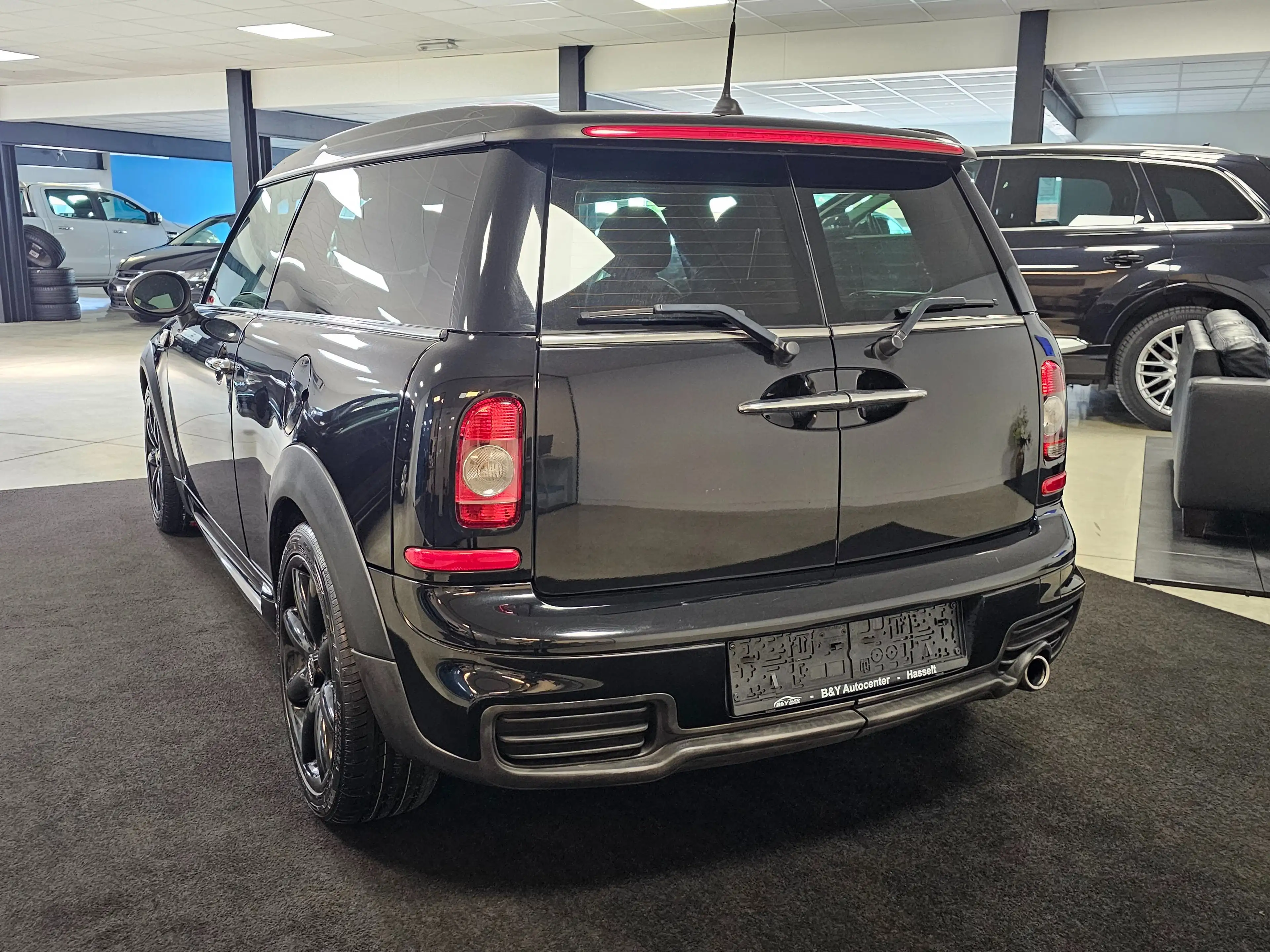 MINI Cooper D Clubman 1.6 DPF Start/Stop - Leder - Airconditioning — photo 4