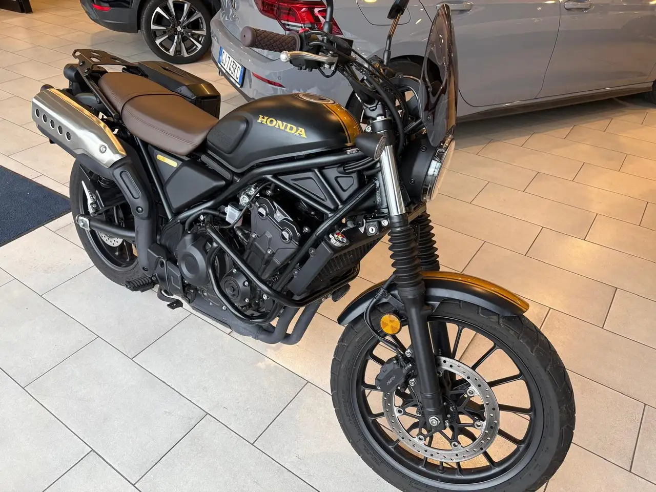 Honda CL 500