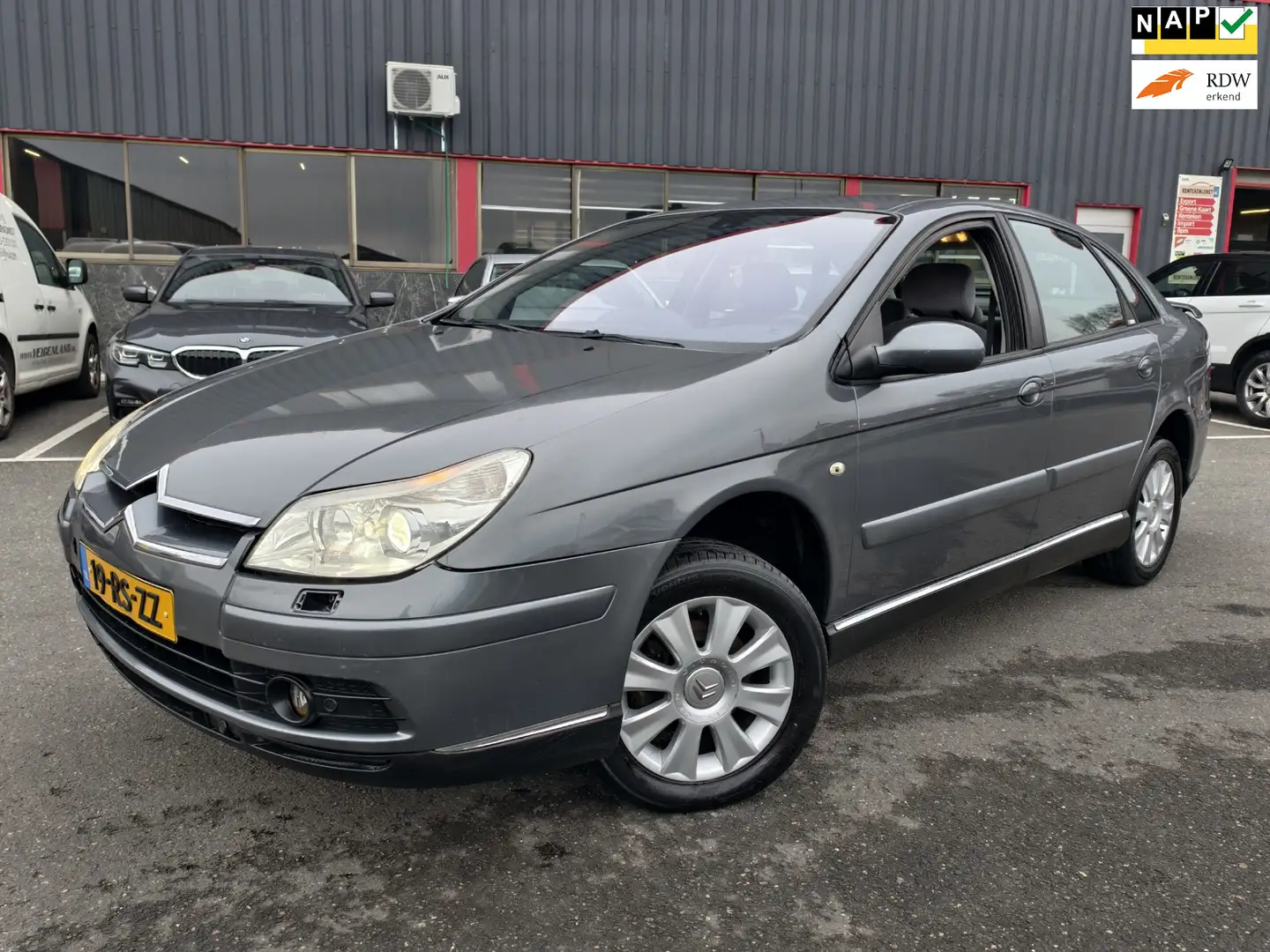 Citroen C5 2.0-16V Exclusive / ZEER LUXE UITVOERING / RIJD EN Grau - 1