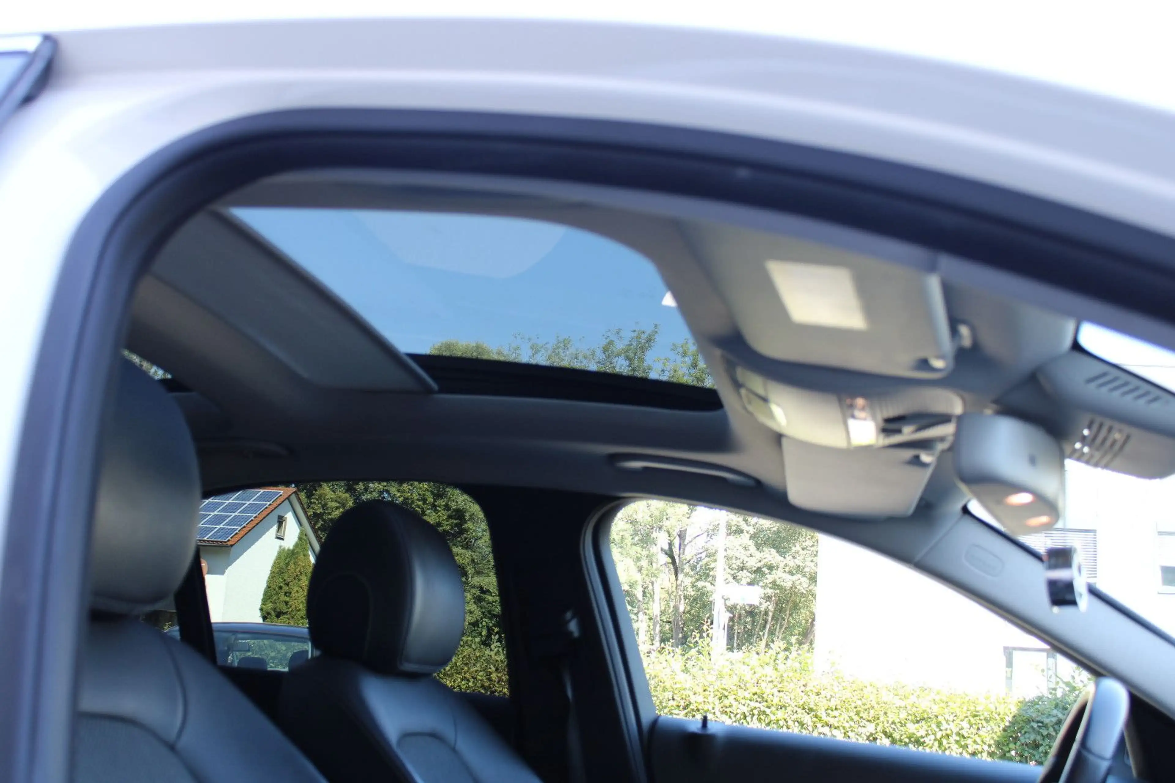Mercedes-Benz C 400 C Limousine /4Matic — photo 14