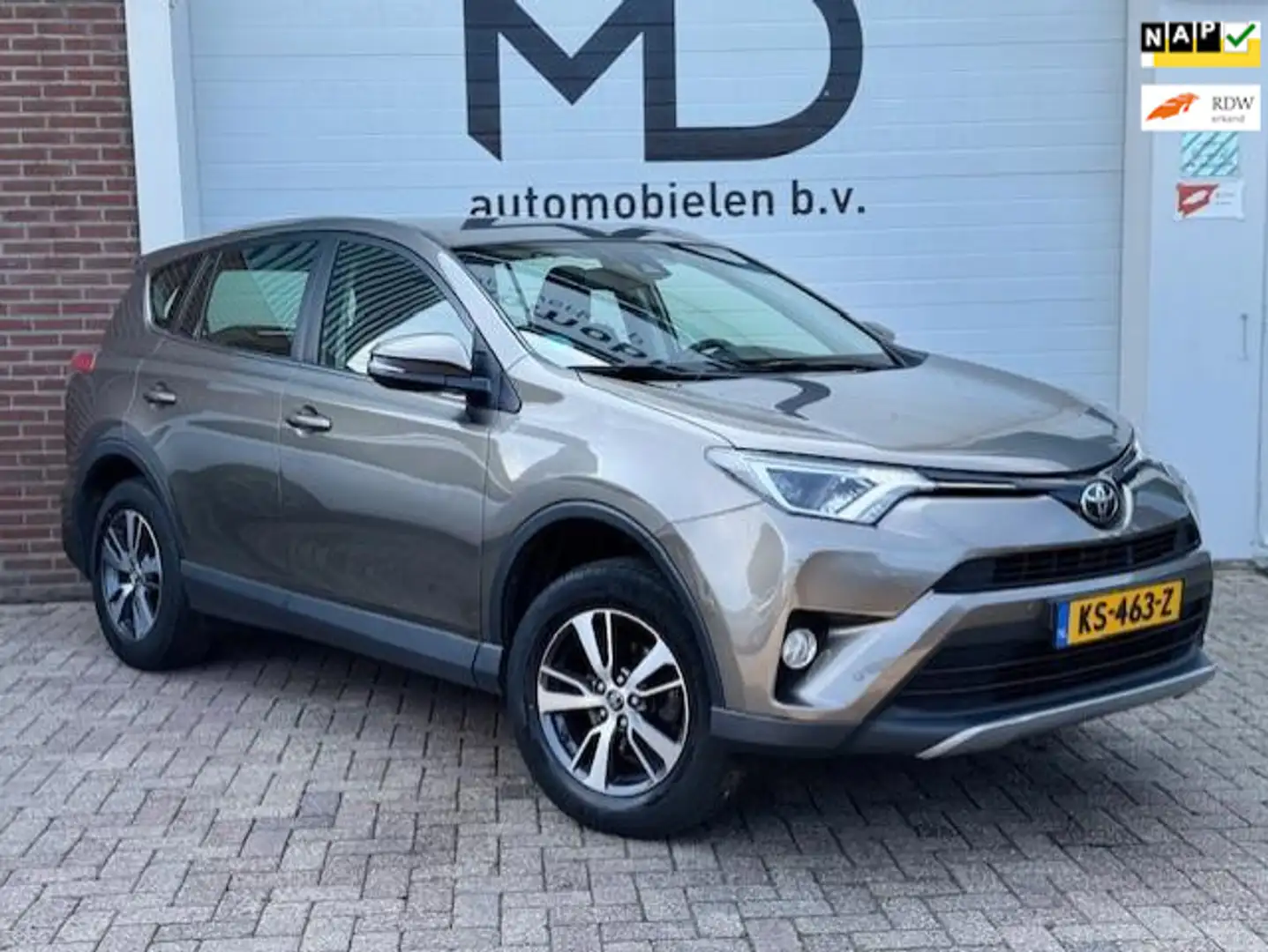 Toyota RAV 4 2.0 D-4D-F Dynamic - 1e eigenaar - Trekhaak Bruin - 1