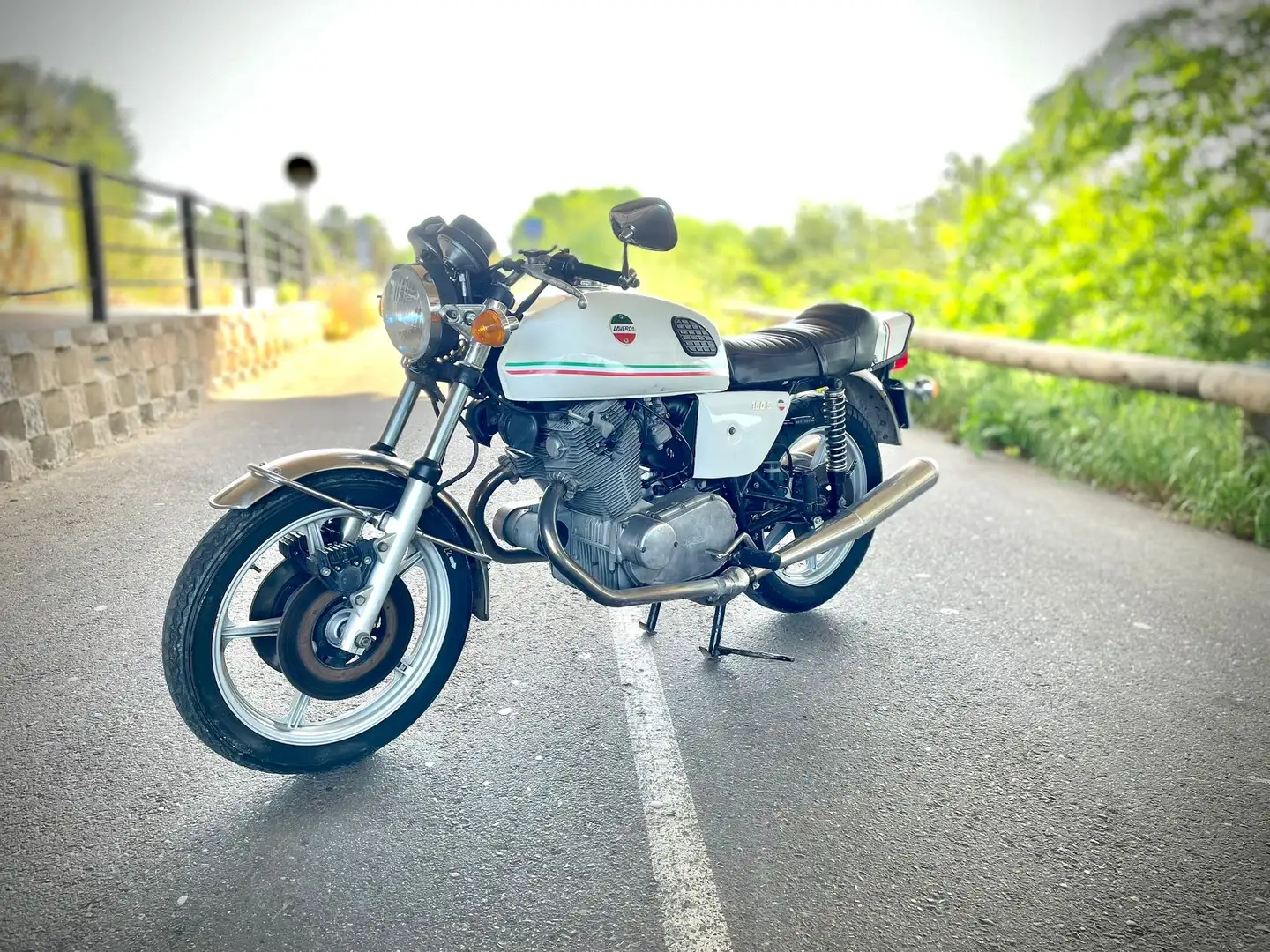Laverda 750 SFC - 1
