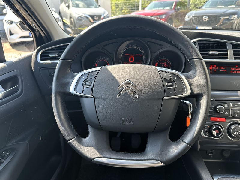 Citroen C4 Selection VTI120 — photo 11