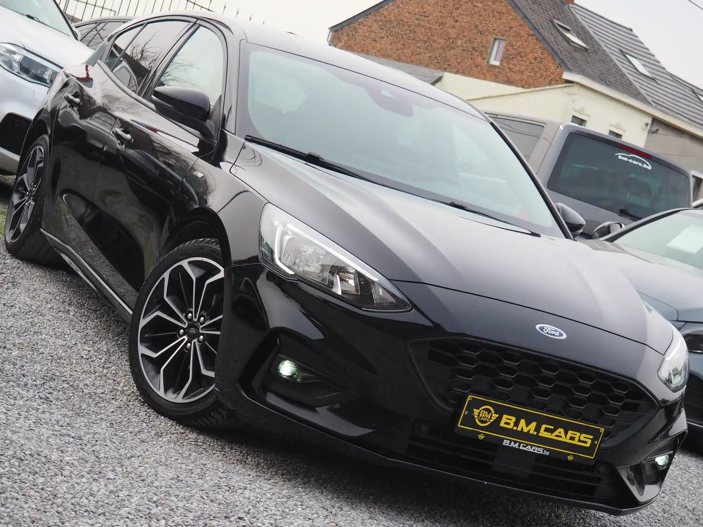 Ford Focus 1.5 ✅ ST-Line ✅ FULL OPTIONS✅Berline GARANTI Schwarz - 2