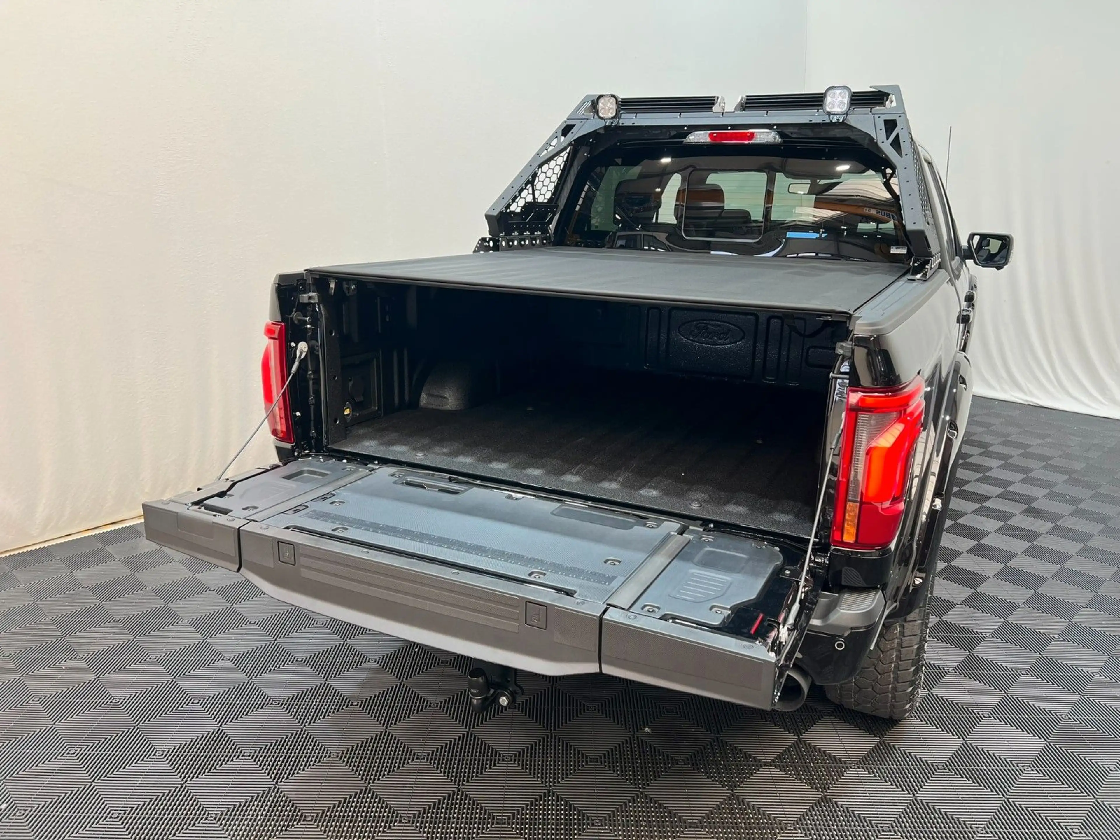 Ford F 150 F-150 Lariat 5.0L V8 5,5" MY25 * RTR UMBAU* — photo 8