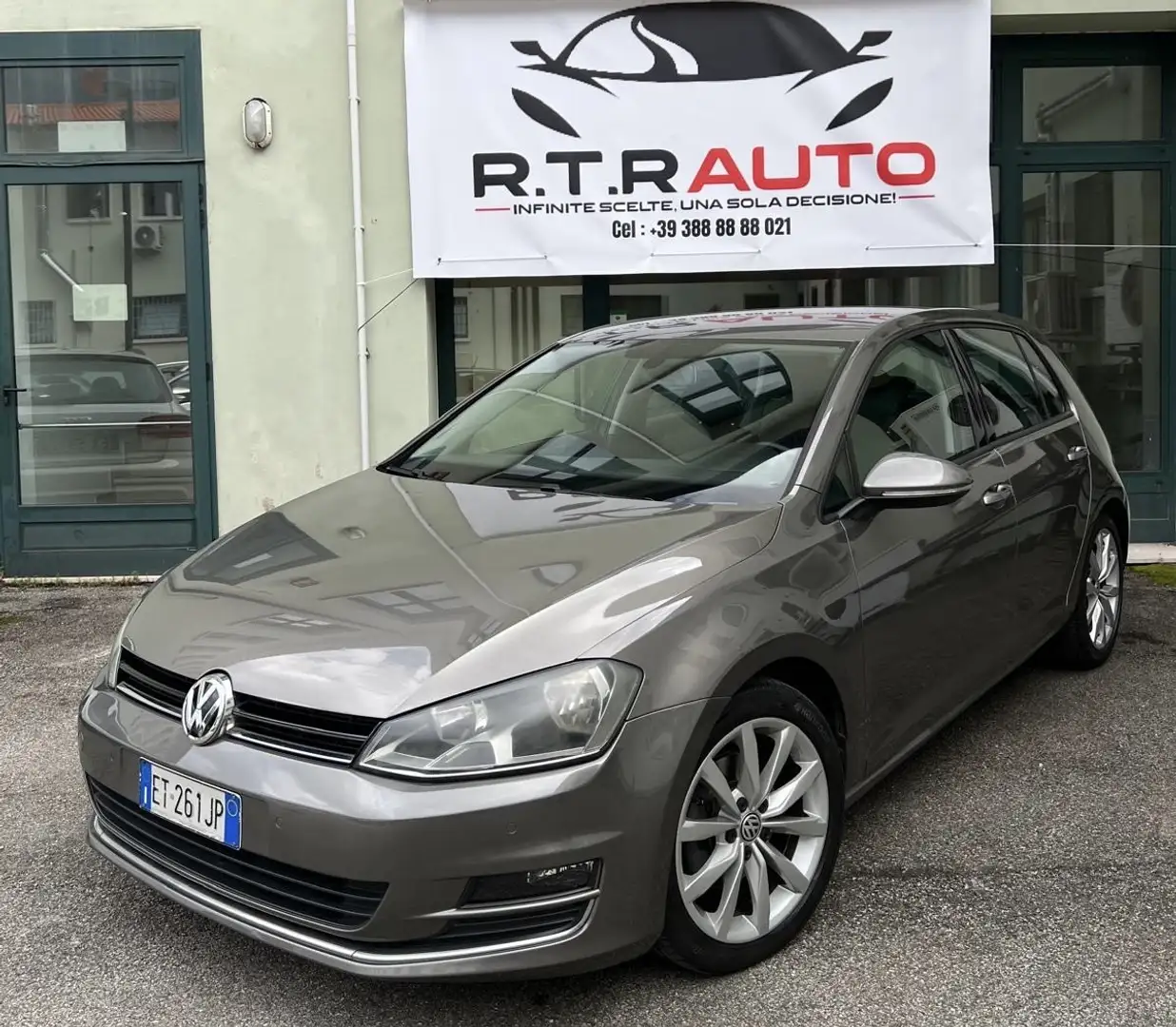 Volkswagen Golf 1.4 TSI BlueMotion Technology DSG Highline - 1